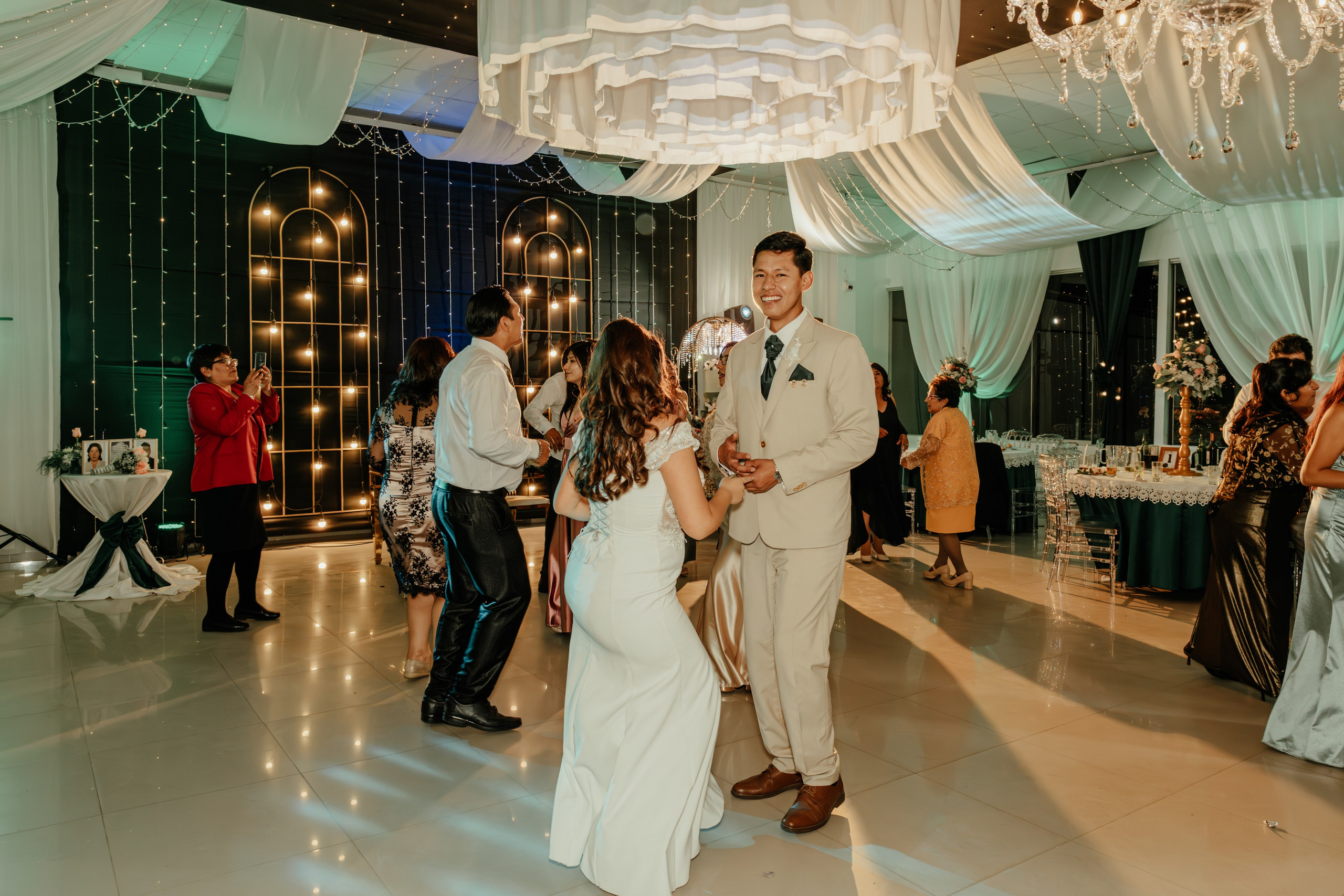 ANGIE + MANUEL BODA RELIGIOSA. Studio KVTA | Fotografía y Video de Bodas en Arequipa