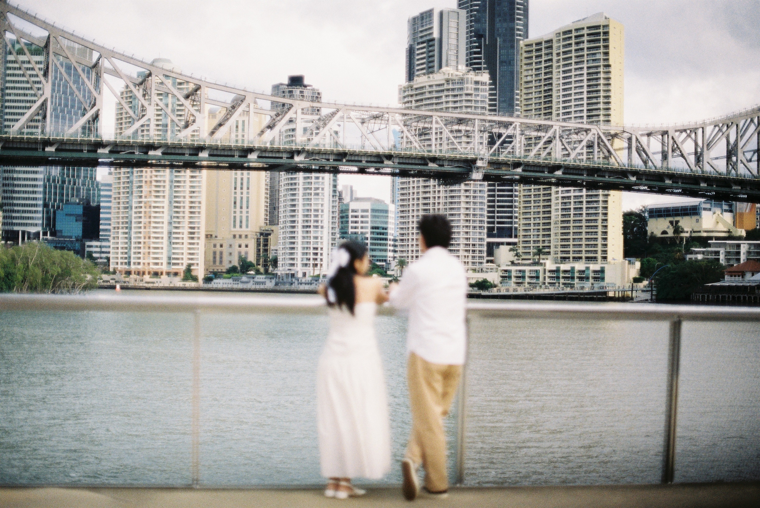 Chonlita&Ench. Film portrait photographer