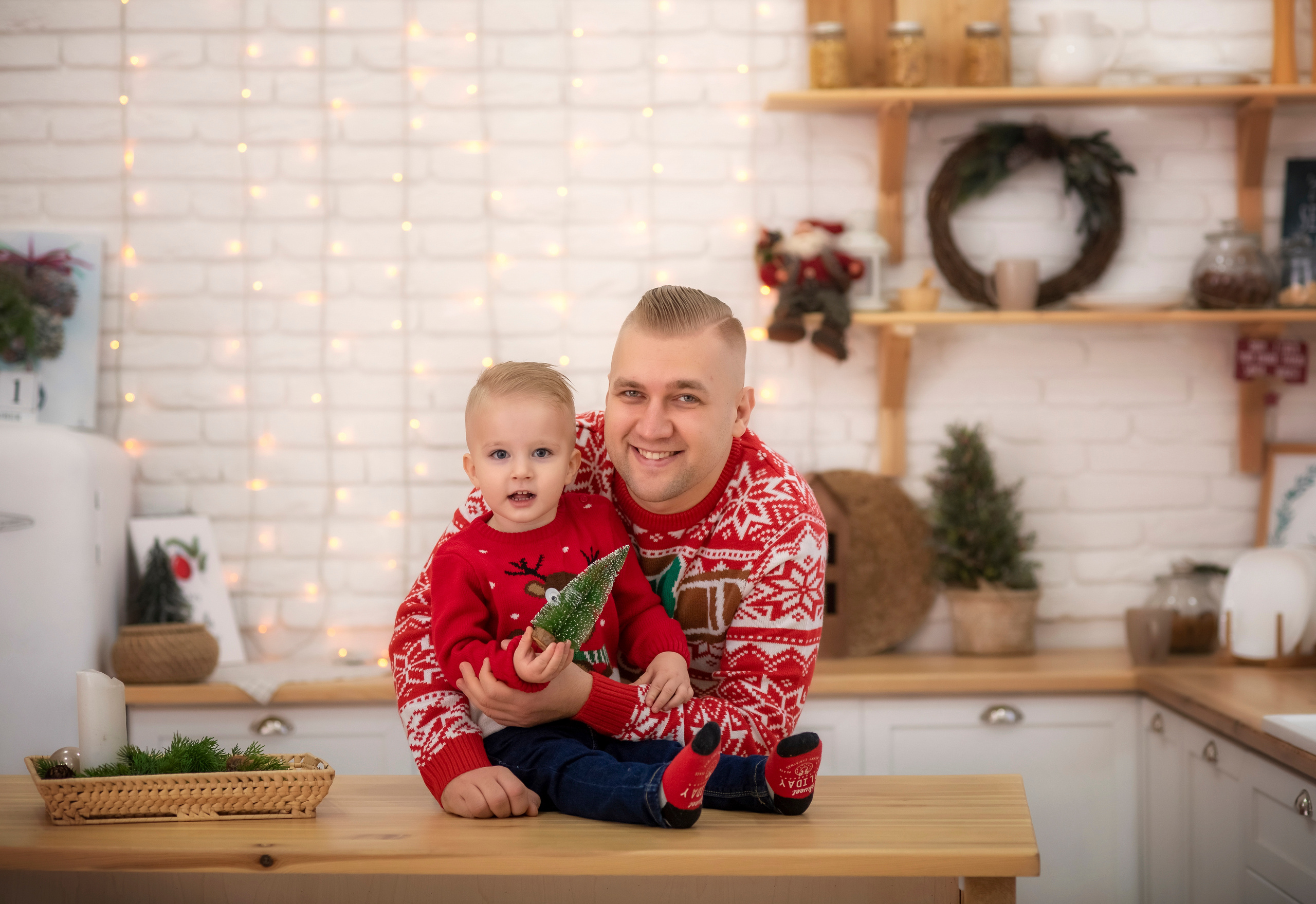 Новогодняя семейная фотосессия. Семейный и детский фотограф в Ташкенте Луиза