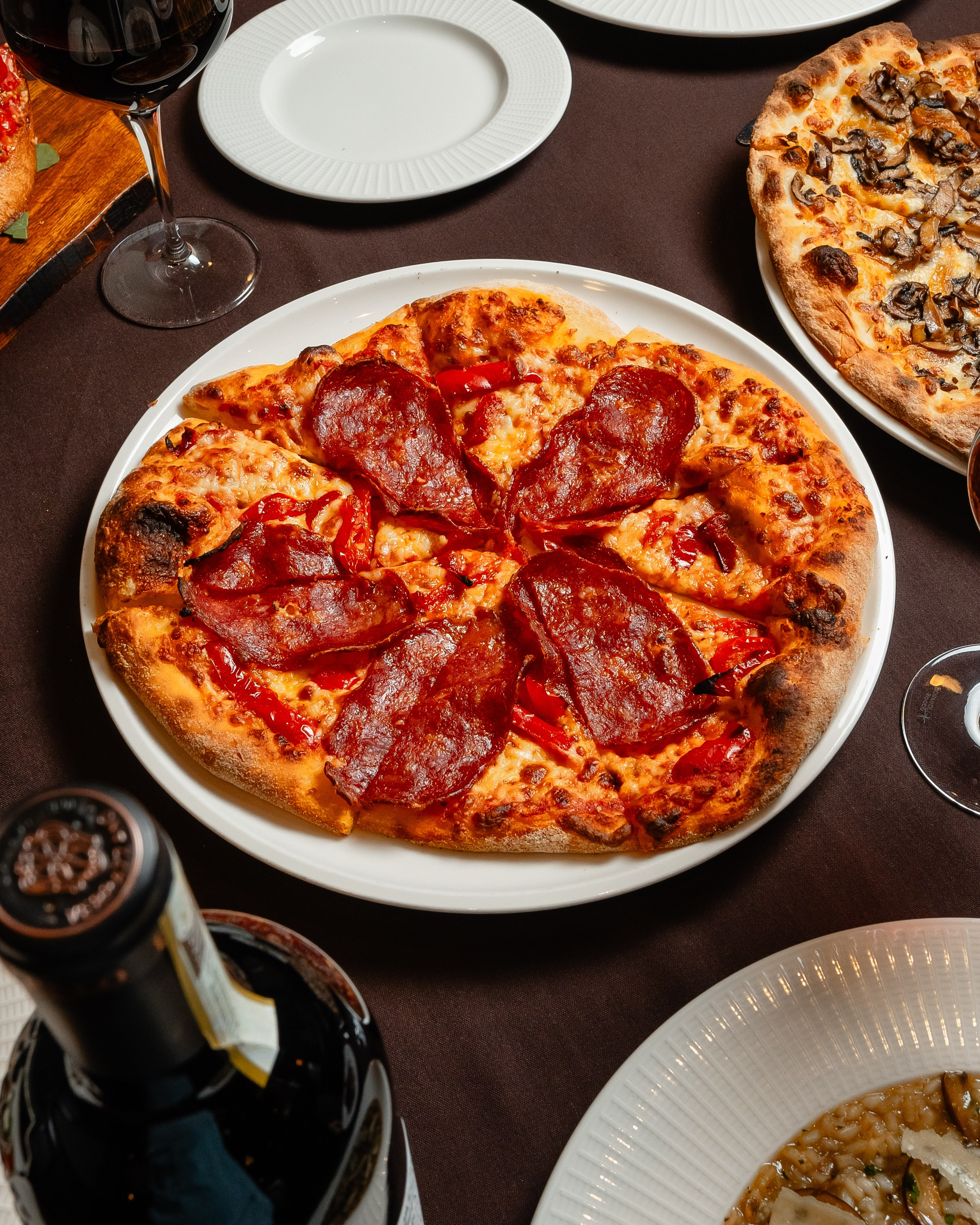 Luna. Welcome to my video and photo world!