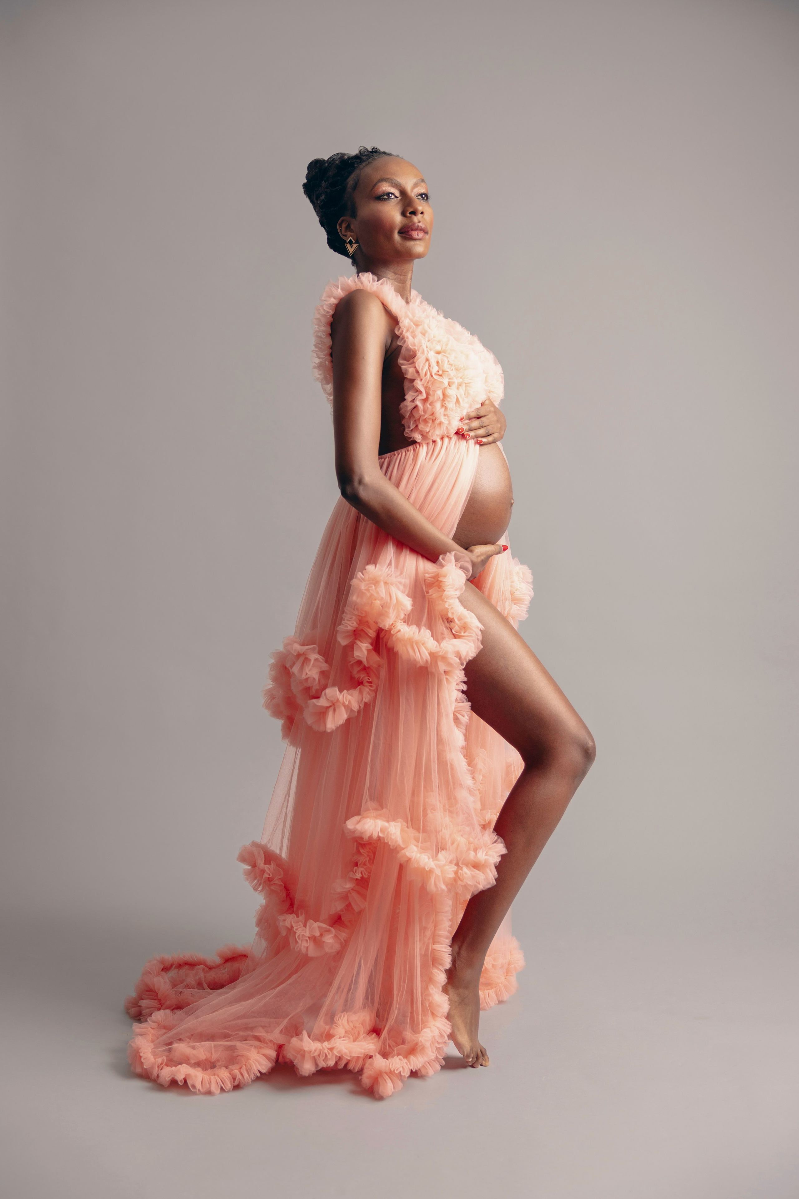 Maternity Photoshoot in Dresden — Studio & Outdoor. Family & Maternity Photographer in Dresden Tatiana Mudryak