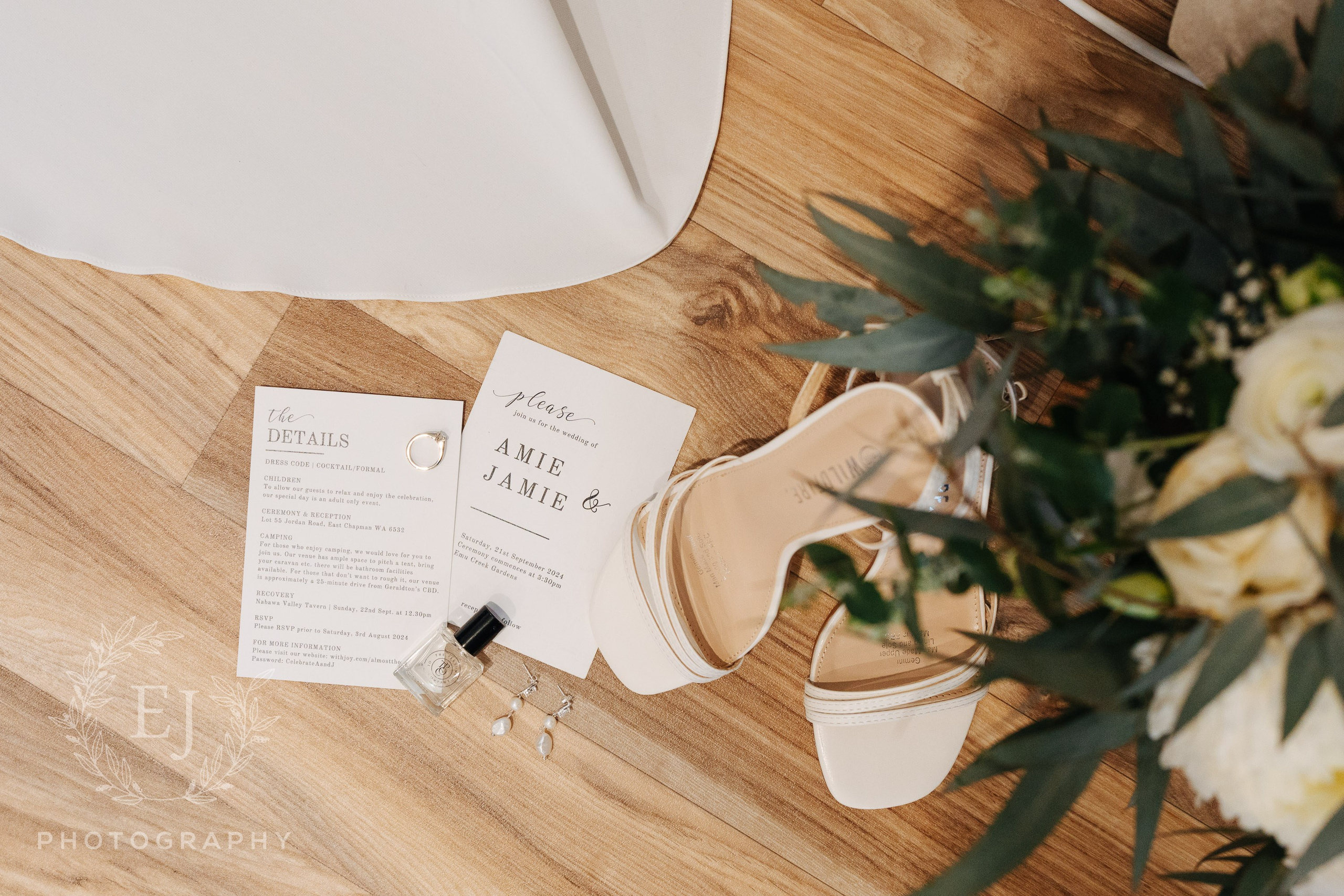 Amie & Jamie — Emu Creek Gardens, Geraldton. Emma Joy Photography