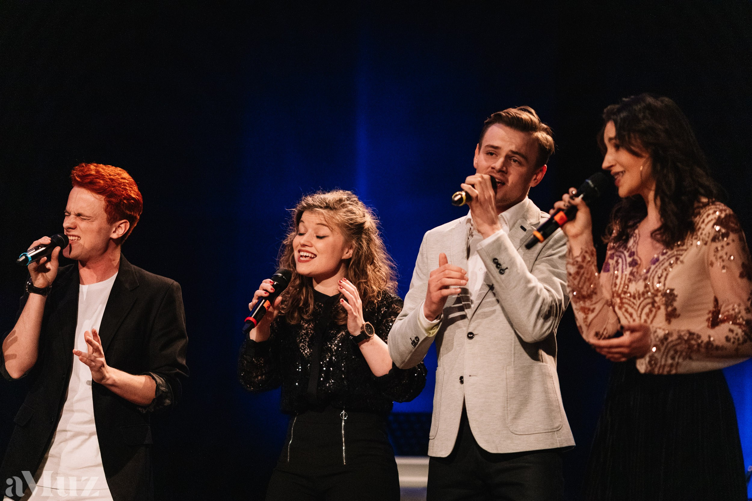 Jazz Zaśpiewam. Fotograf Ślubny Warszawa - Sesje Biznesowe Rodzinne Eventy