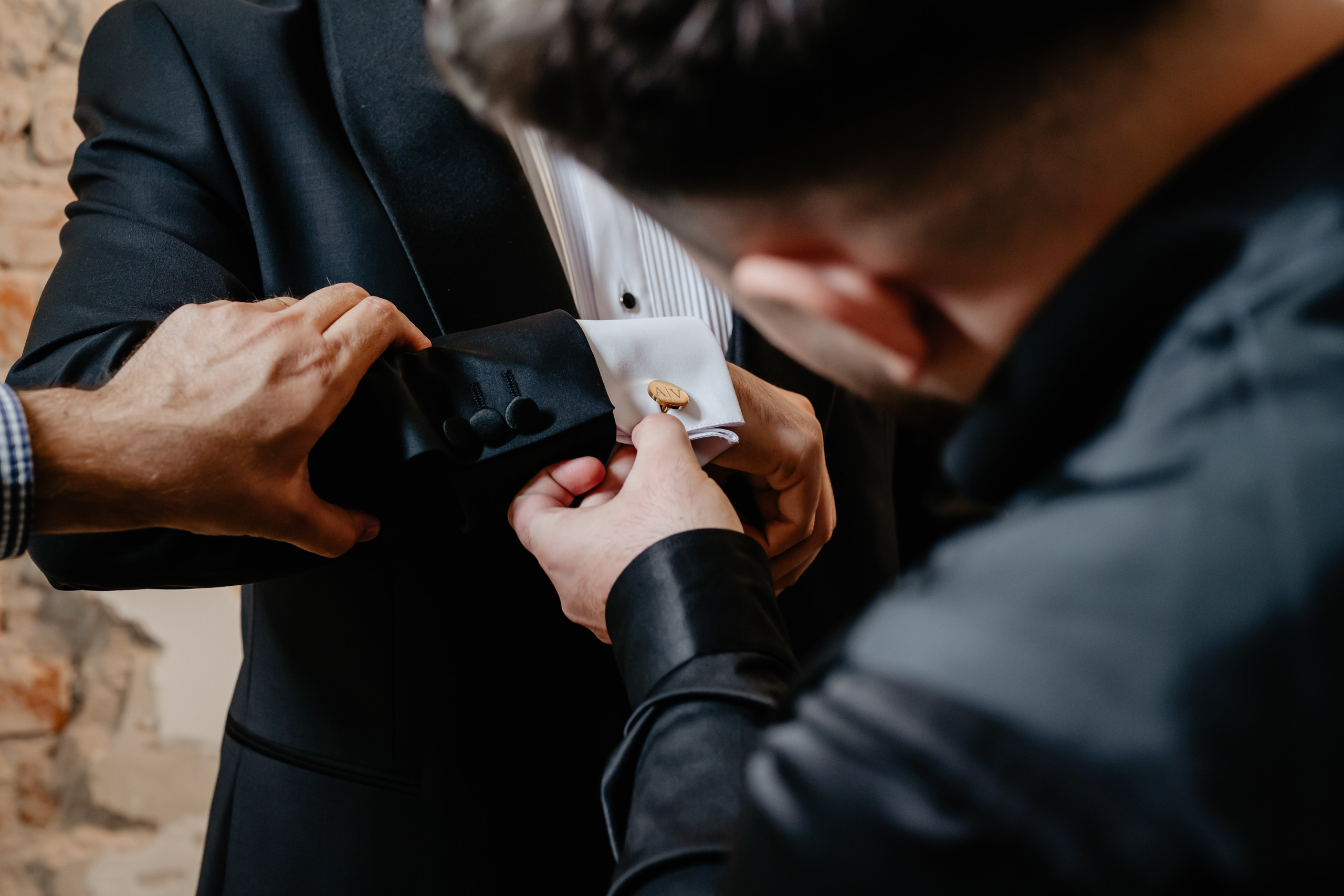 Nunta Alexandra si Viorel — Jubile Ballroom — Pregatiri si Biserica. Ana Maria Dragan Fotograf Evenimente