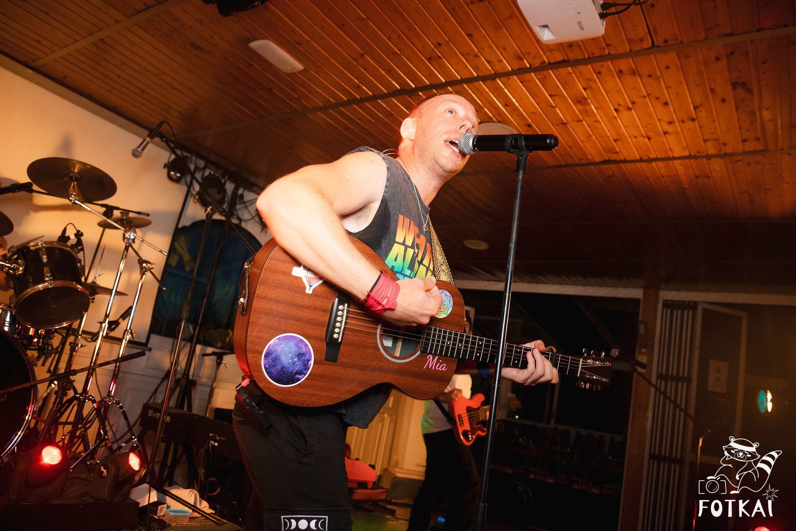 Ultimate Coldplay en Restaurante Los Cucalos: Reportaje fotográfico 17.09.25 | FOTKAI