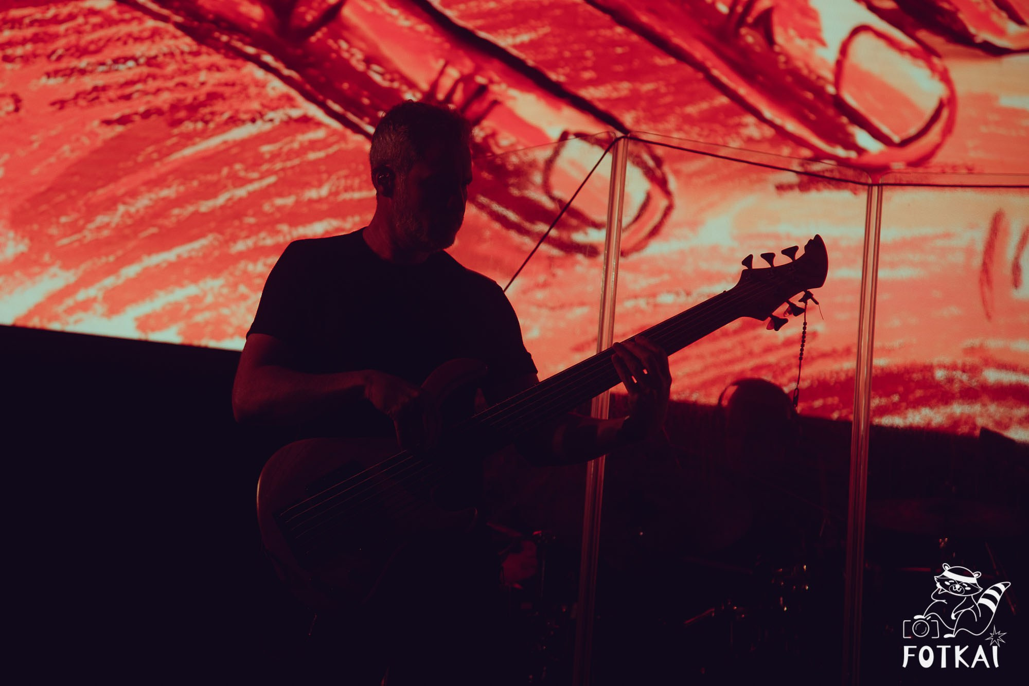 Marta Santos — Fotos del concierto en Alicante 2026: pop flamenco en El Muelle Live | FOTKAI