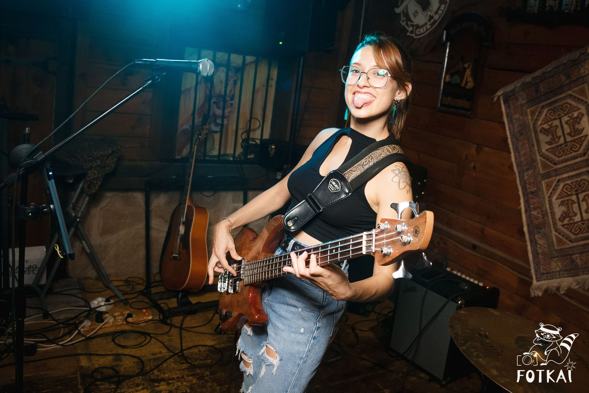 Get Back en El Paso Bar – Noche de Rock en Vivo | Reportaje Fotográfico Oktoberfest | FOTKAI