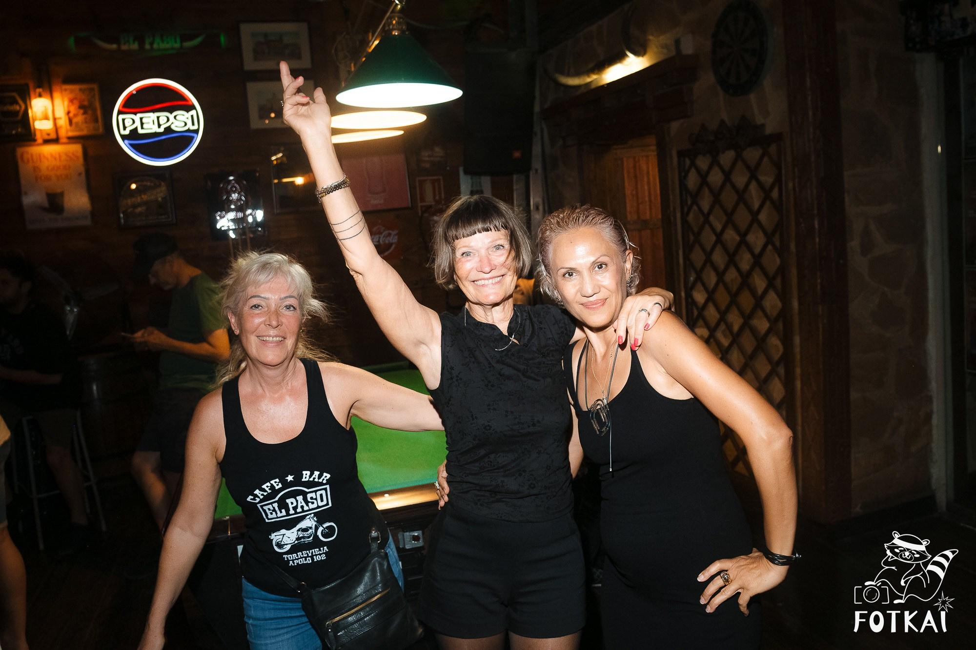 Jam Night в баре El Paso, Торревьеха — фоторепортаж живого джем-сейшена, июнь 2026 | FOTKAI