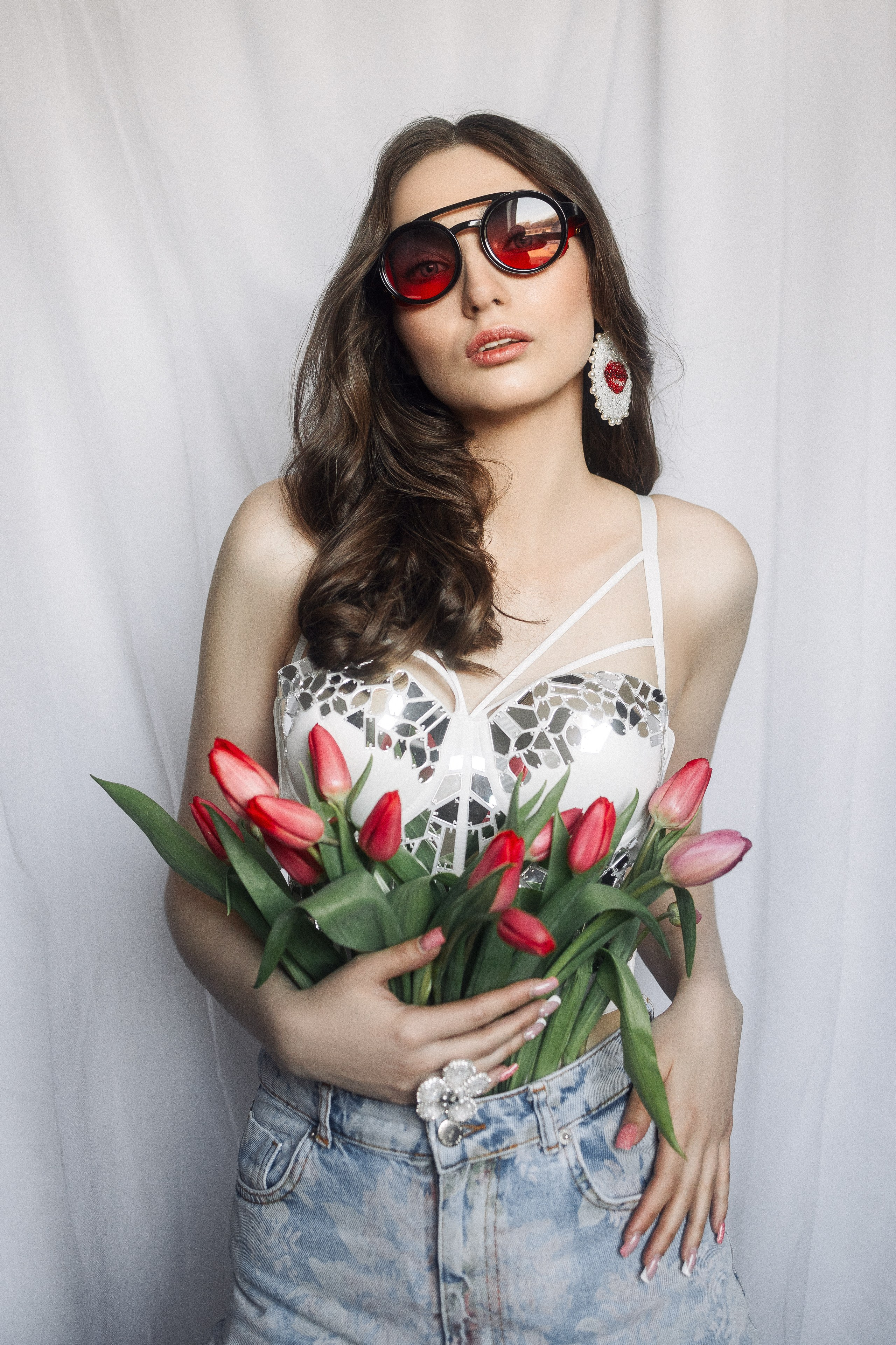 Alisa (Flowers Editorial) 10.03.2024. Portree- ja perefotograaf Anton Hansen Tallinnas, Eestis