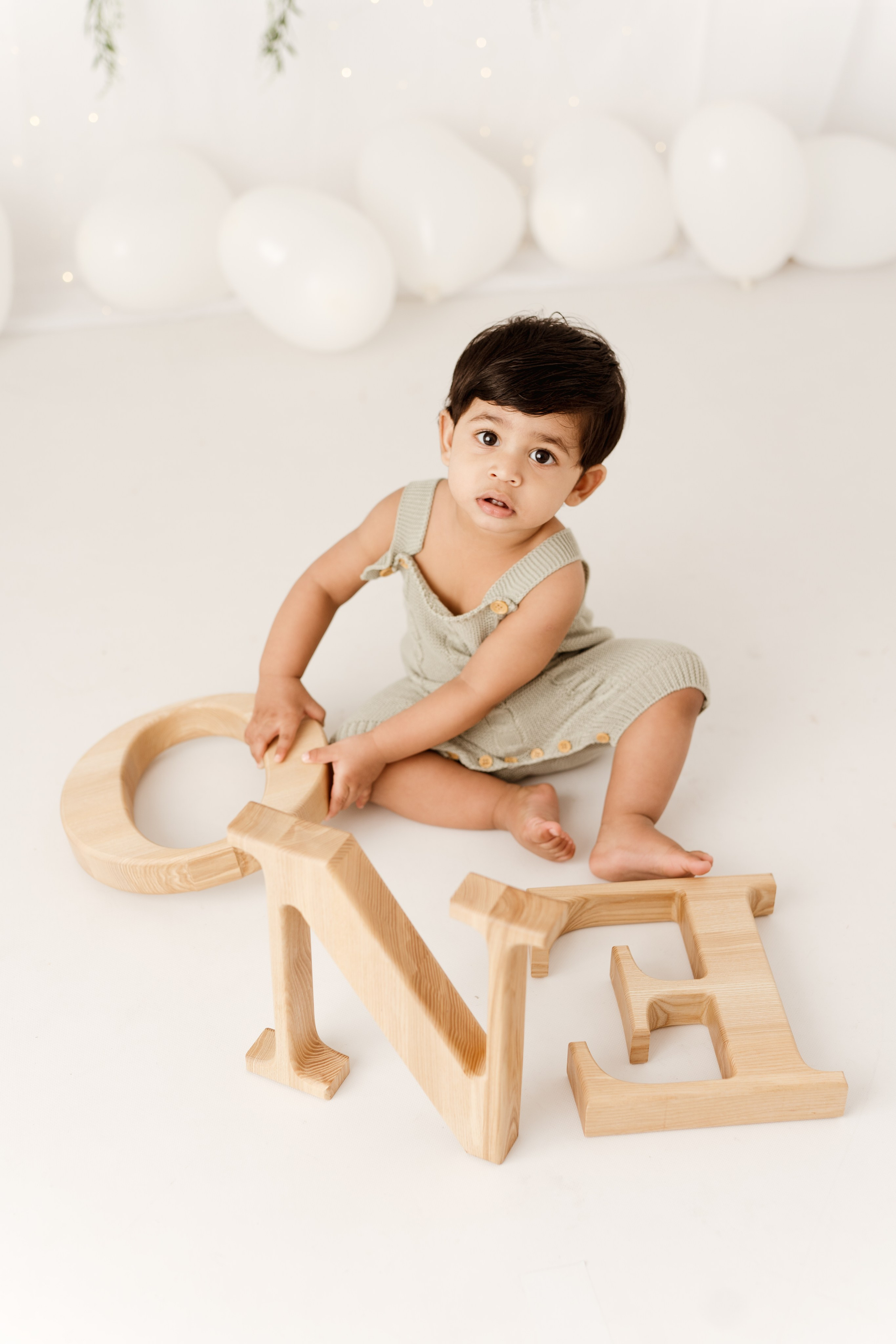 Pierwszy roczek Lithvika. Fotograf Łódź - sesja ciążowa, noworodkowa, dziecięca. Studio w Łodzi