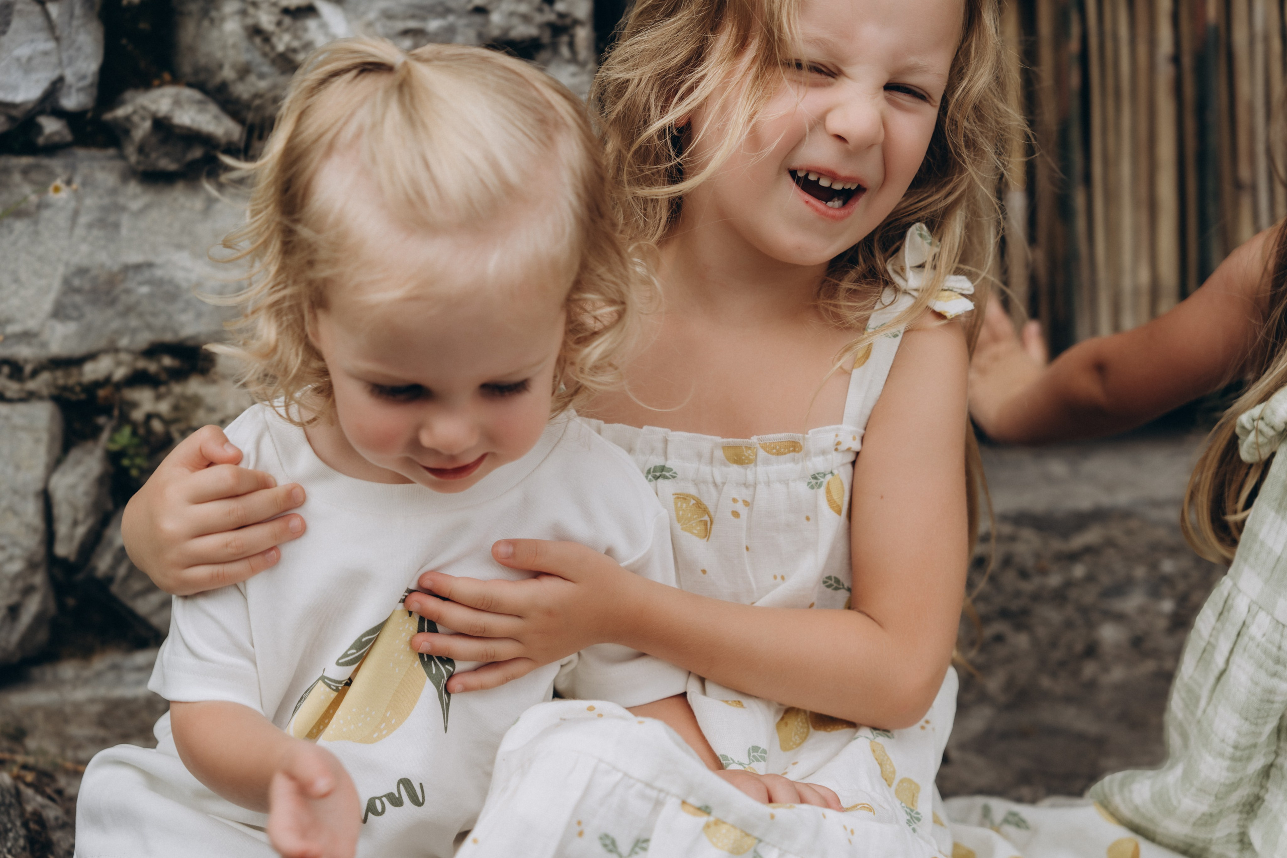 Family moments in Como Lake. PHOTOGRAPHER IN ITALY