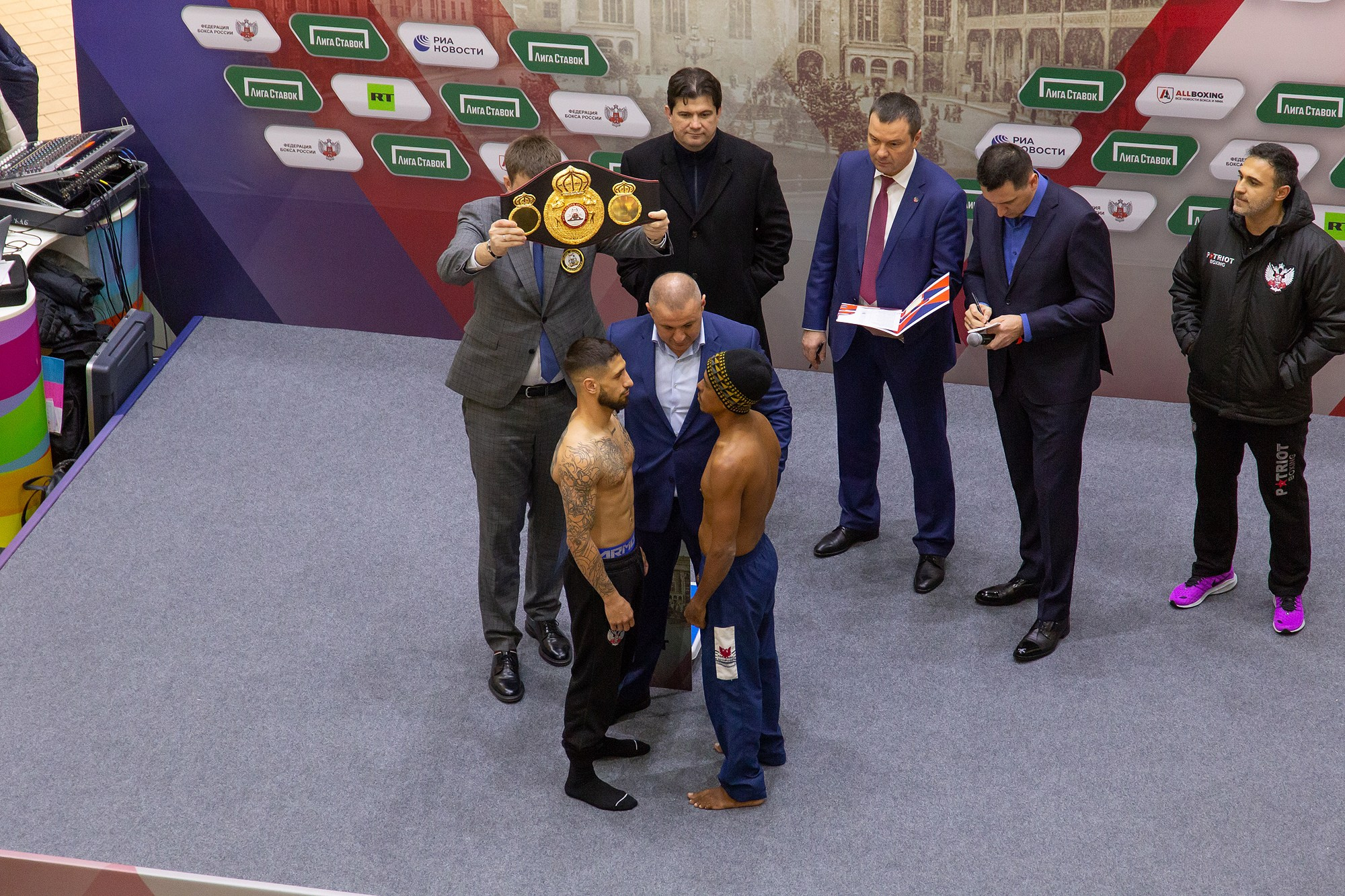 Zweites Allrussisches Boxforum. Fotofrafin in Deutschland