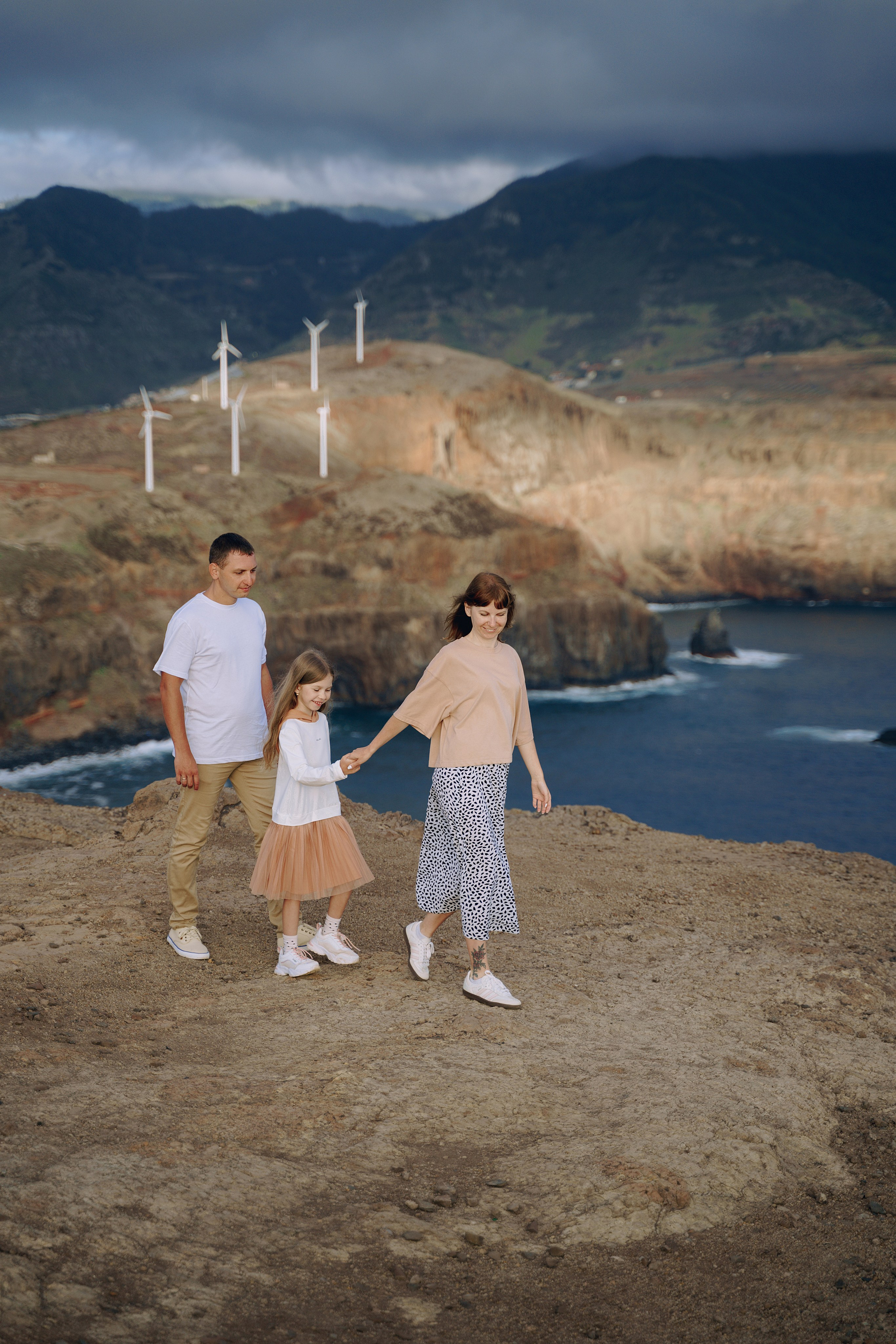 Family Photoshoot at Caniçal Viewpoint | Madeira Family Photographer. Your photographer in Madeira