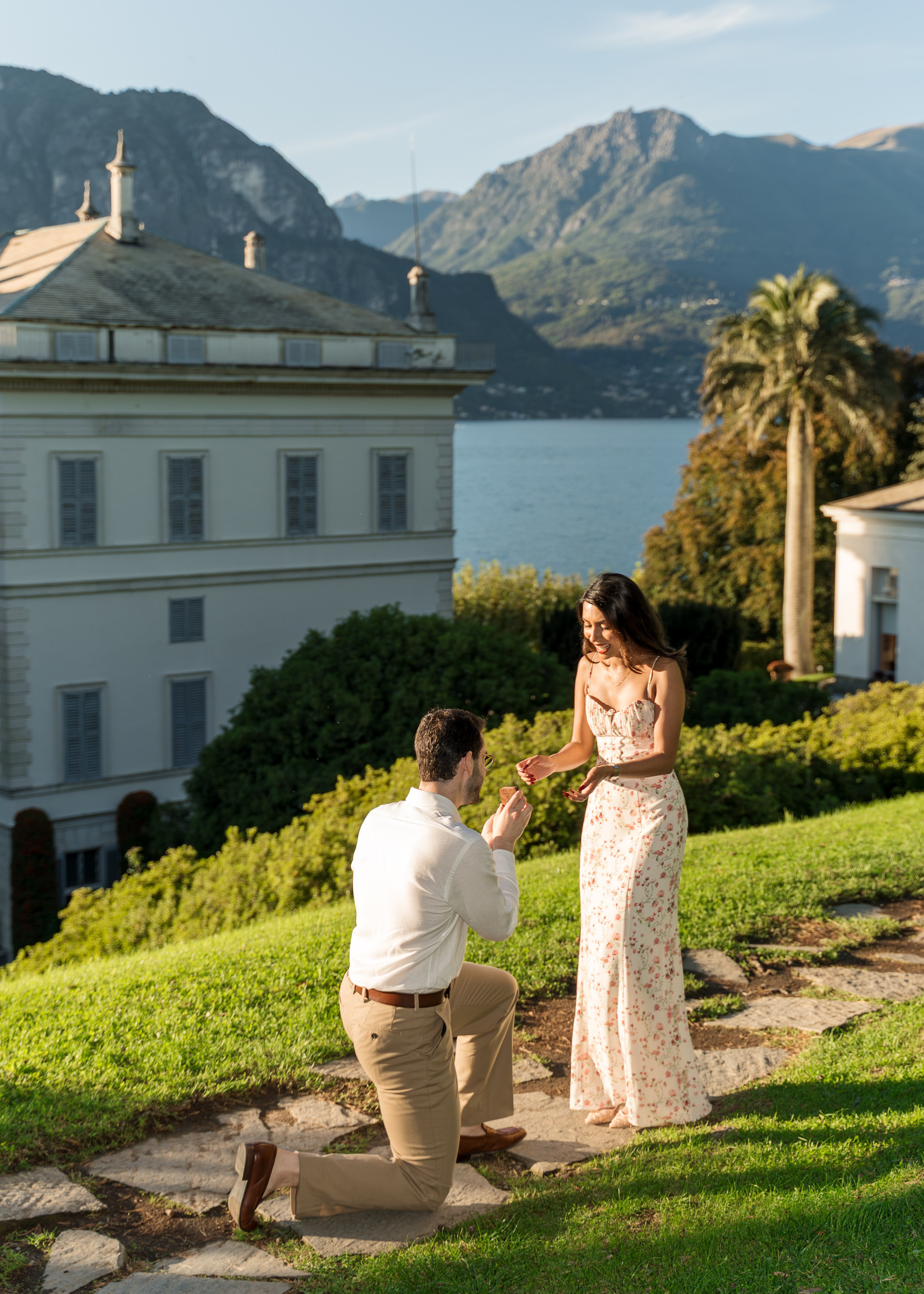 Villa Balbianello Luxury Boat Proposal. Proposal Photographer in Lake Como