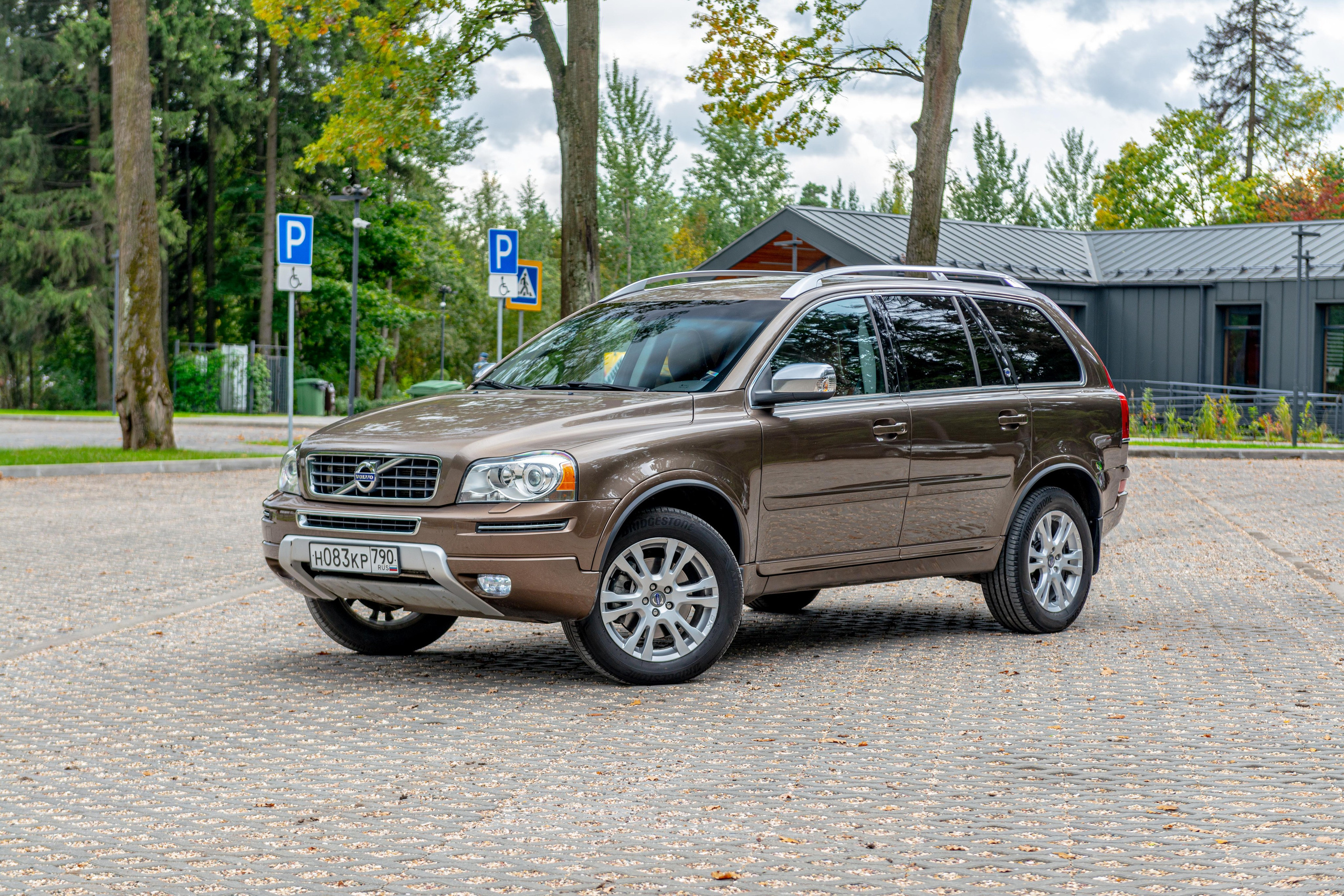 Фотосъемка автомобиля Volvo XC90. ФОТОГРАФ МЕКСИКА КИНТАНА-РОО