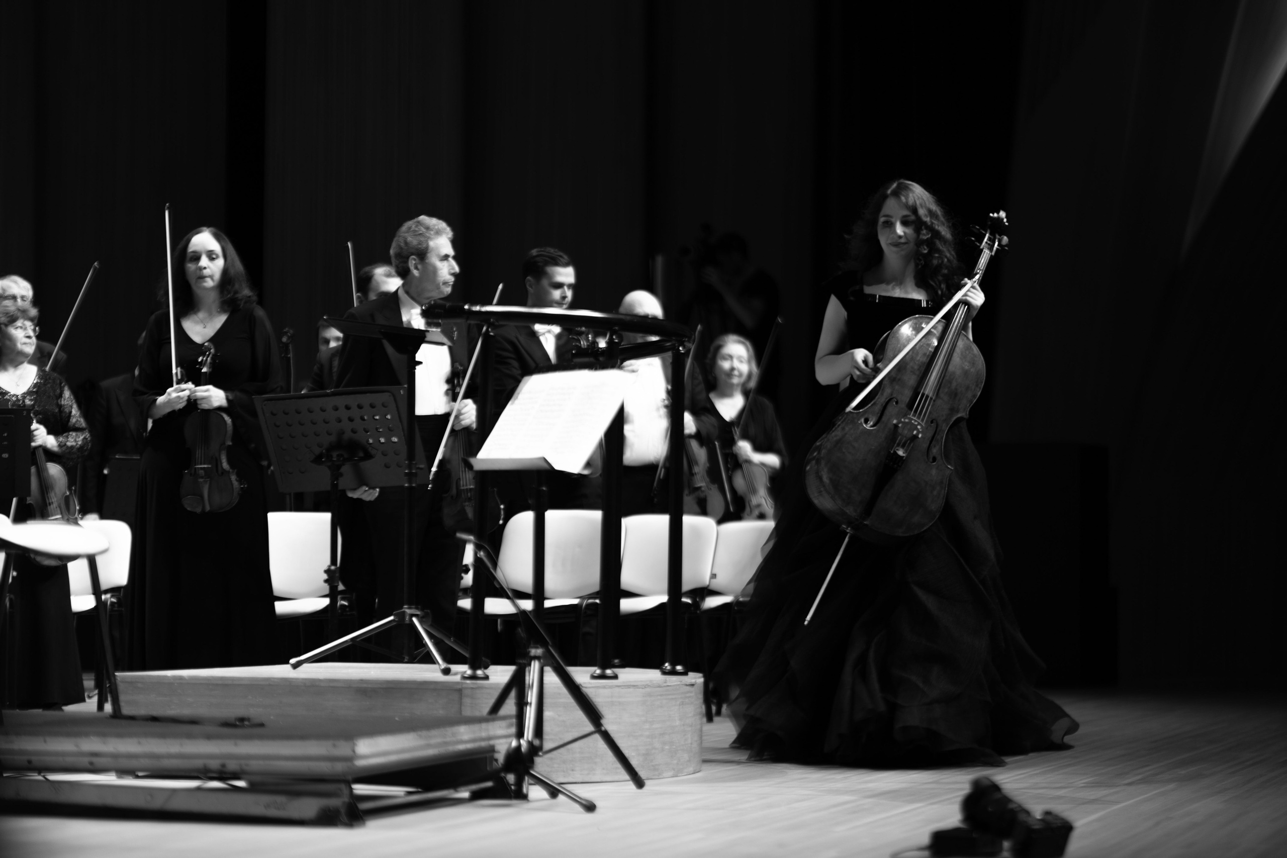 The Tchaikovsky Academic Grand Symphony Orchestra in Baku. Wedding&Event photographer Ismail Rzayev in Baku