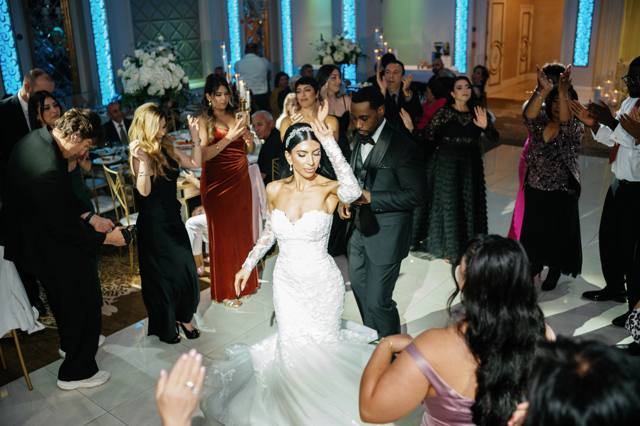 Wedding at Bella Blanca Los Angeles. Wedding Photography & Videography Team in California, Los Angeles, San Francisco, San Diego and Travel