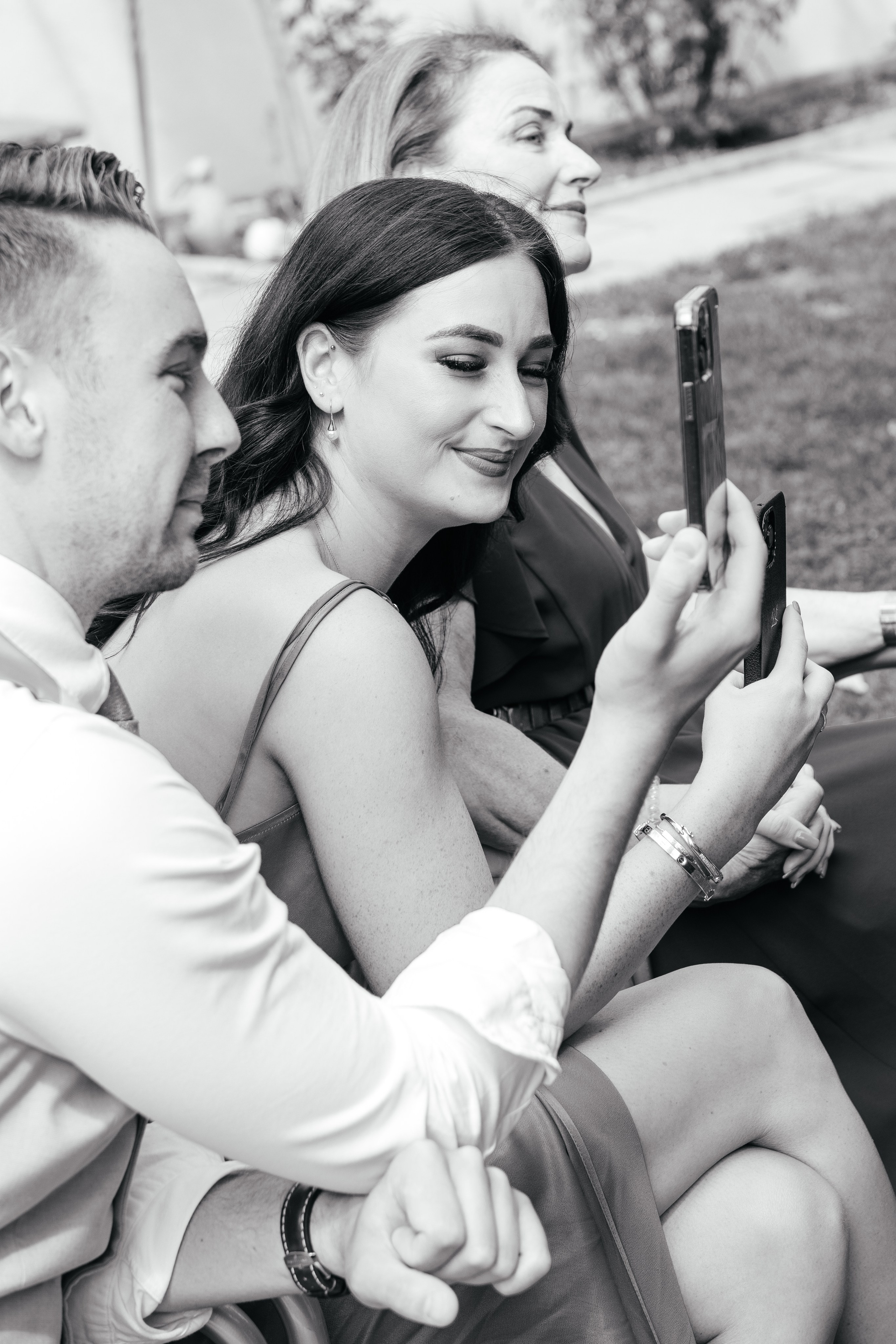 KAIANE & BENJAMIN Meilen, Switzerland. I am Elena Altendorfer. Wedding photographer in Zurich and Switzerland