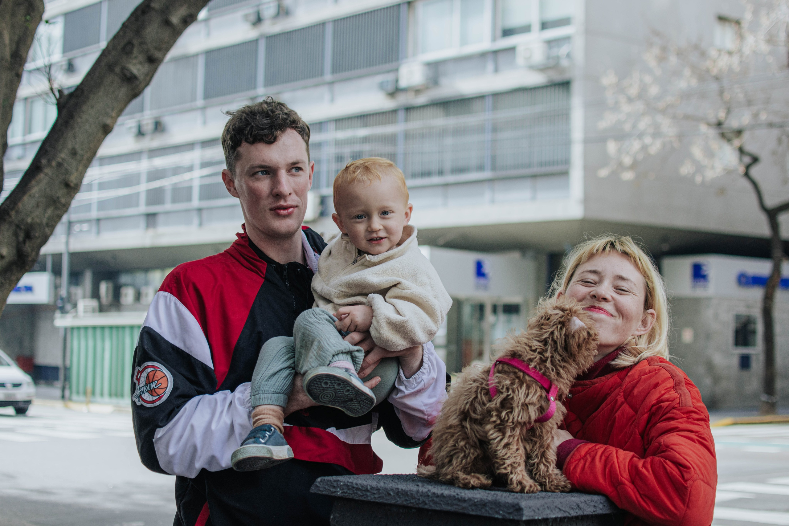 Walking around the home. Buenos Aires. Photography. Photographer @elmirkami in the city of Buenos Aires