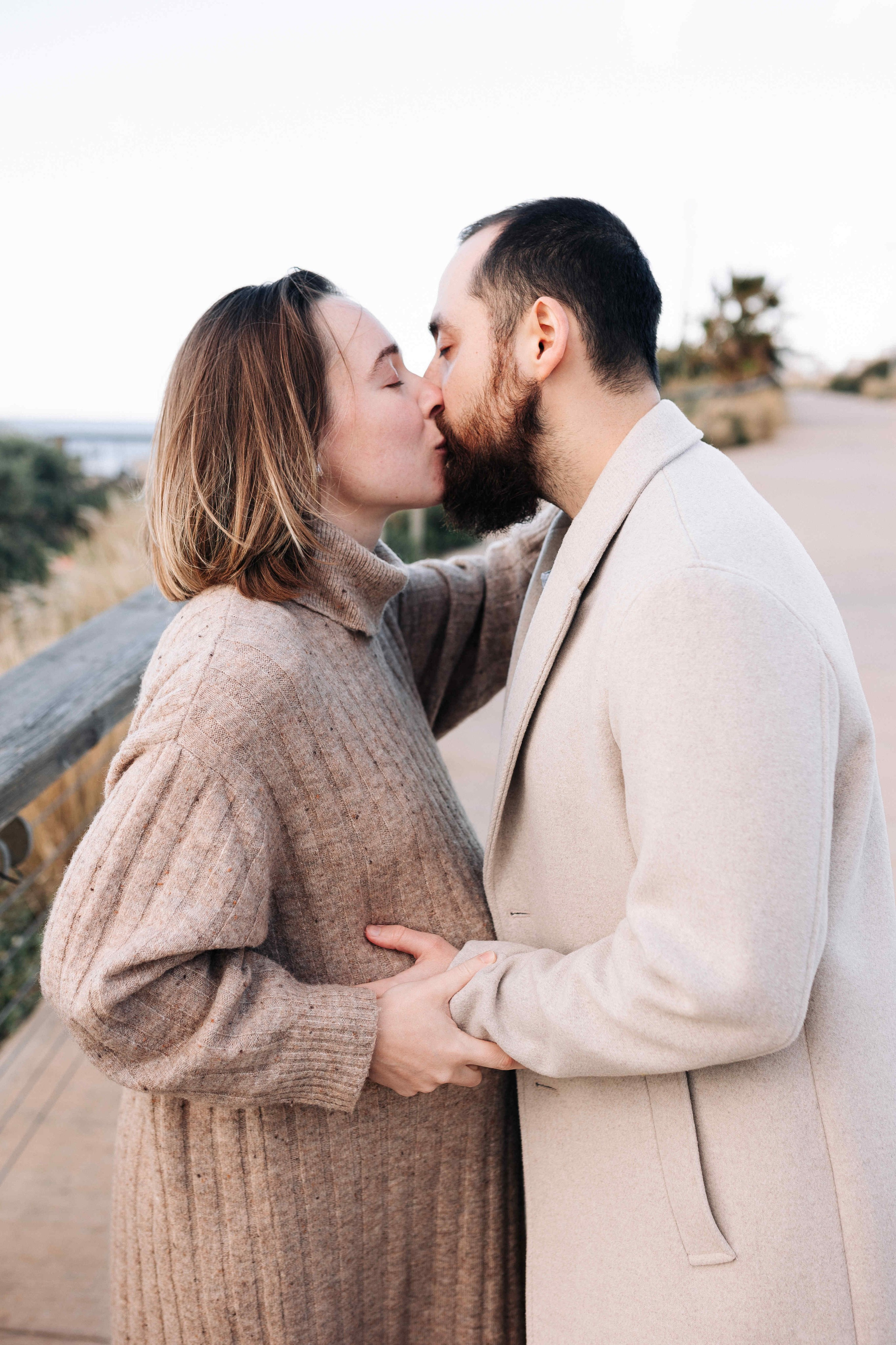 WINTER, PREGNANCY PHOTOSESSION (TEL AVIV). PHOTOGRAPHER IN ISRAEL
