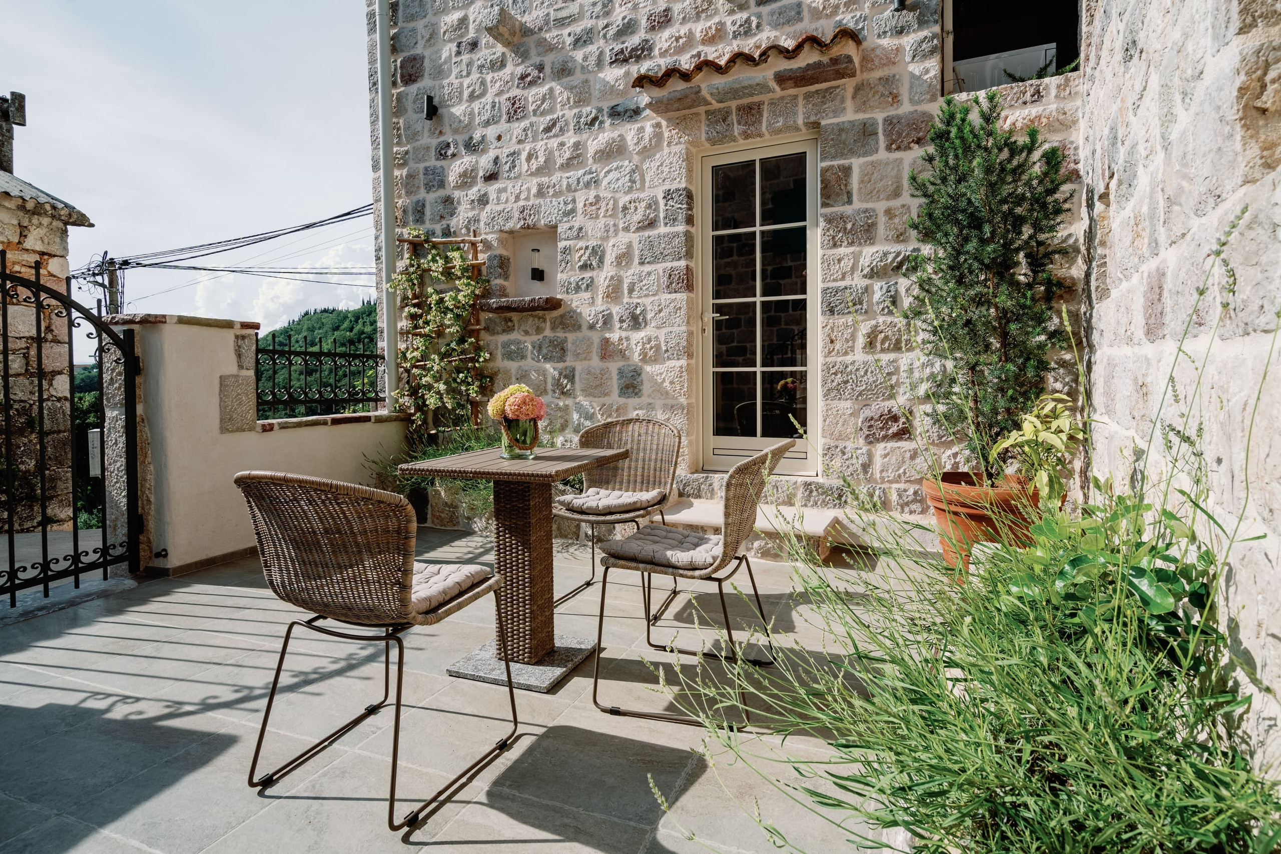 Real Estate Photography. Montenegro. EVAN ARISTOV WEDDING PHOTOGRAPHY — Seattle Wedding Photographer