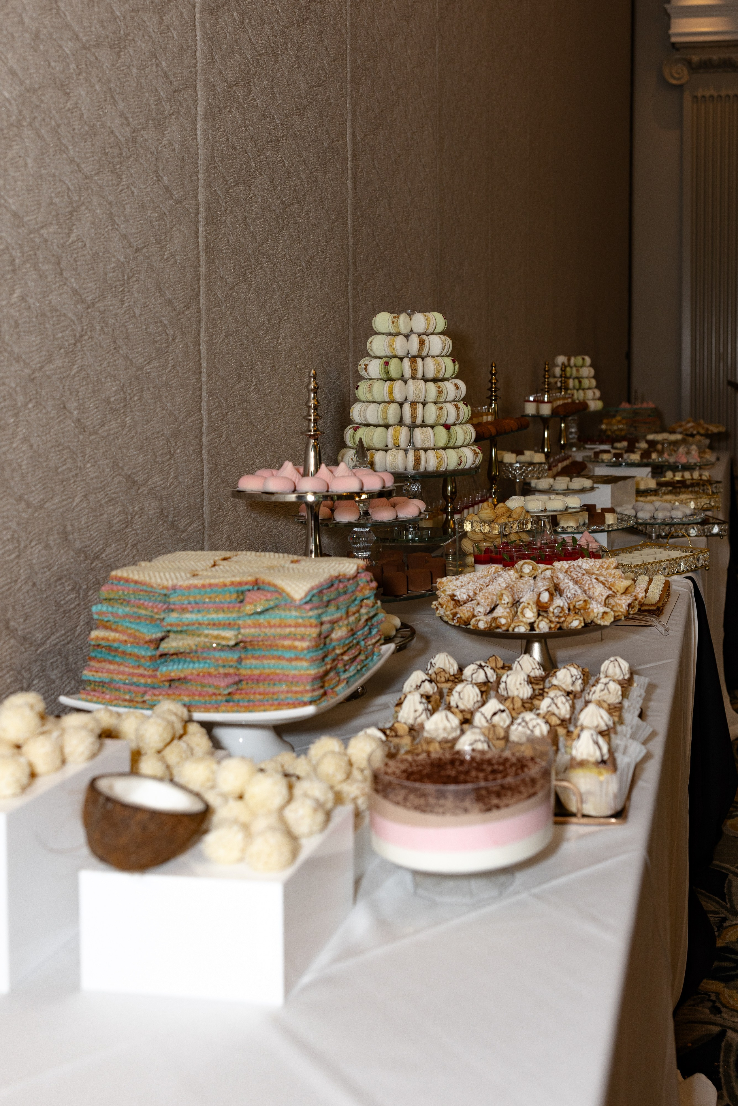 Vitalii and Diana. Massachusetts. Photographer Anastasia Nagibina