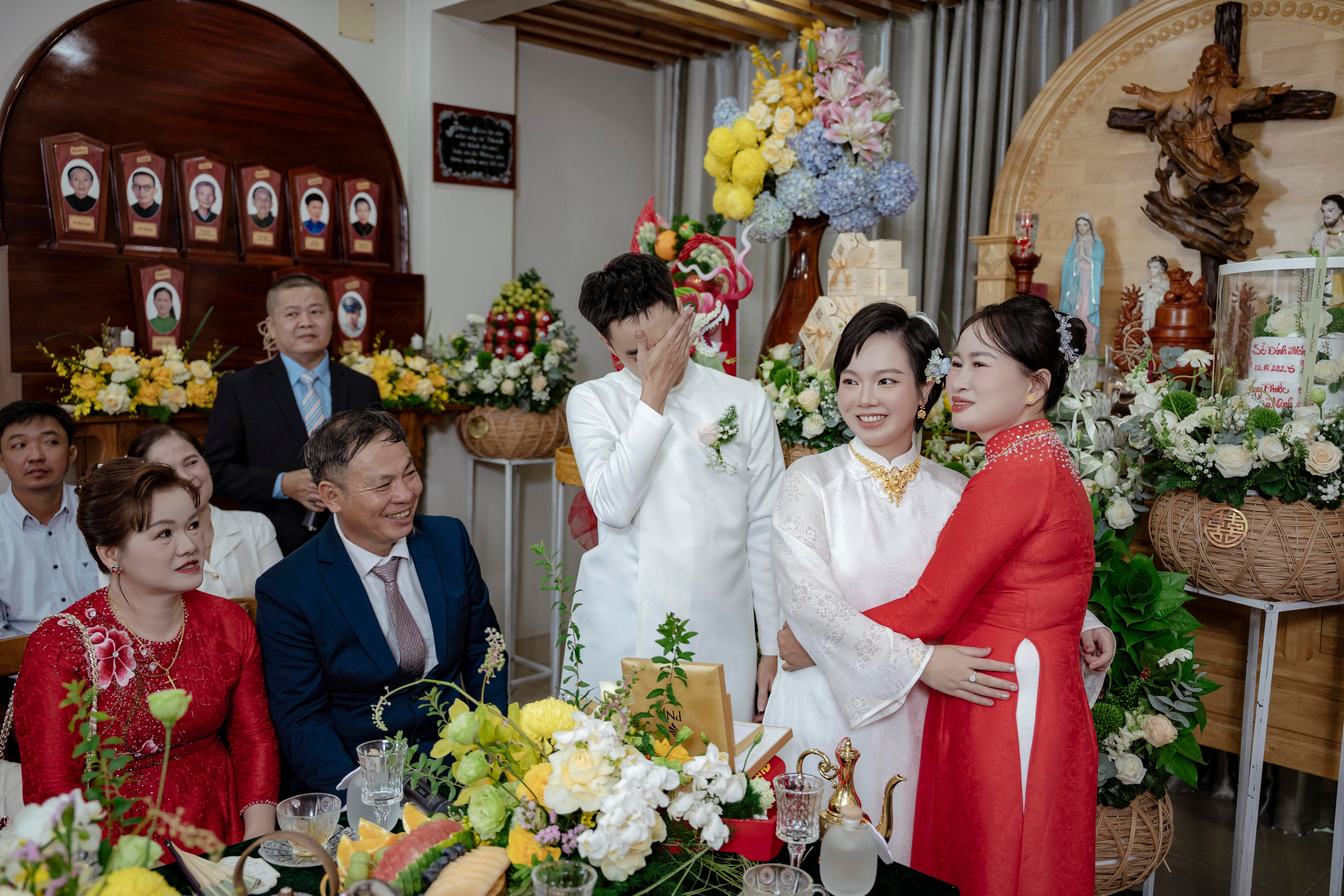 JOE & MIA. WEDDING PHOTOGRAPHER IN VIETNAM