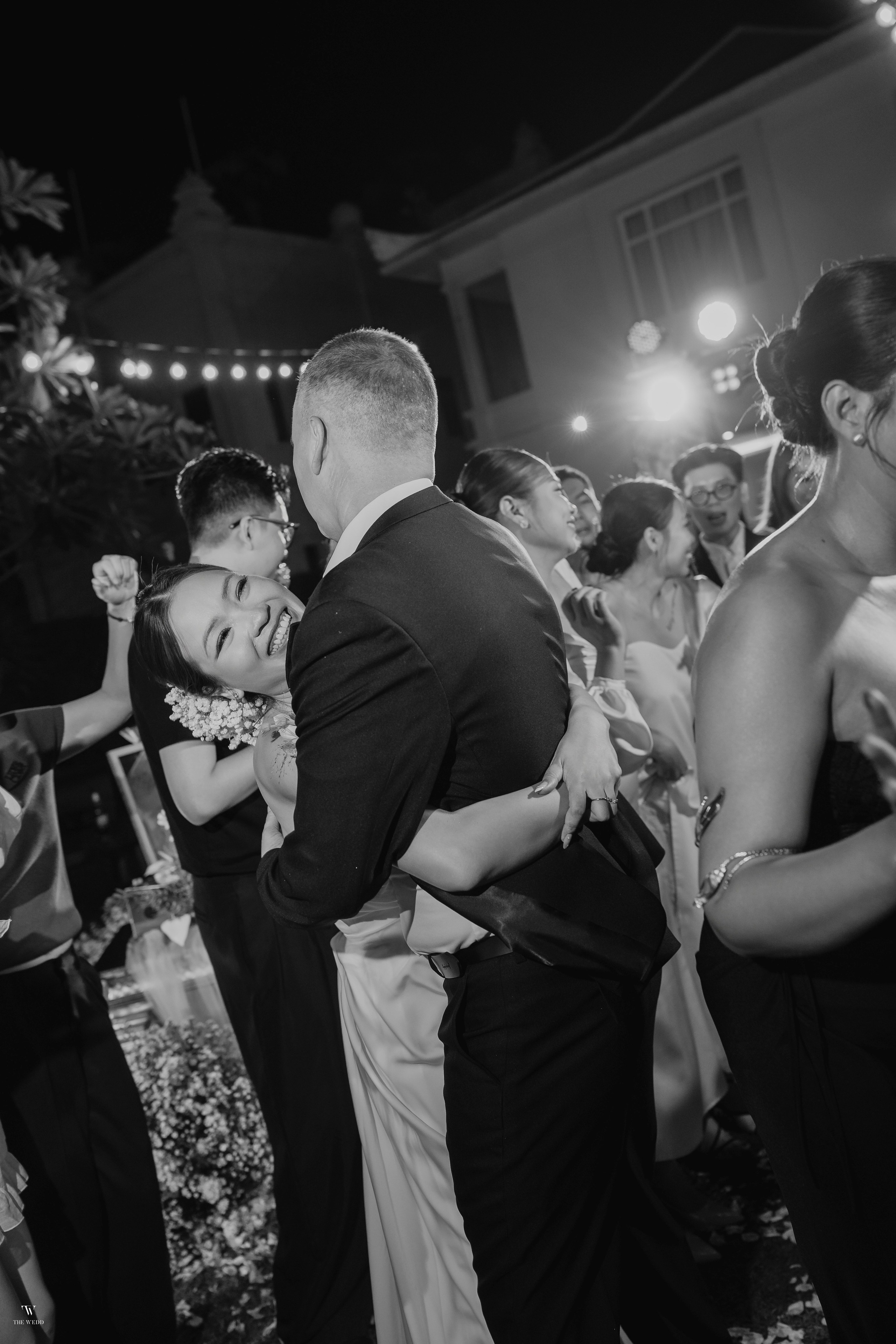 ALEX & NICOLE. WEDDING PHOTOGRAPHER IN VIETNAM