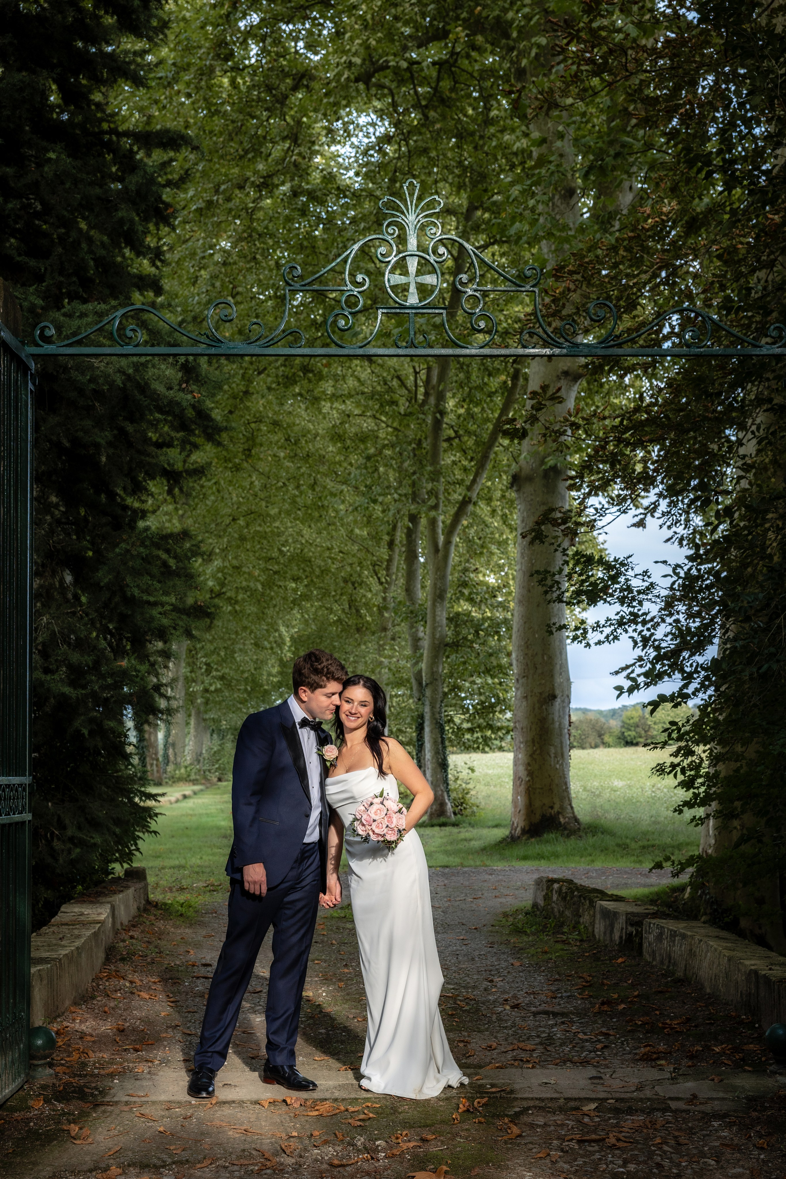 Liliana & Michel — an intimate musical wedding at Château La Commanderie, Plaigne. Евгения Смирнова — Ваш фотограф в Тулузе и на юго-западе Франции
