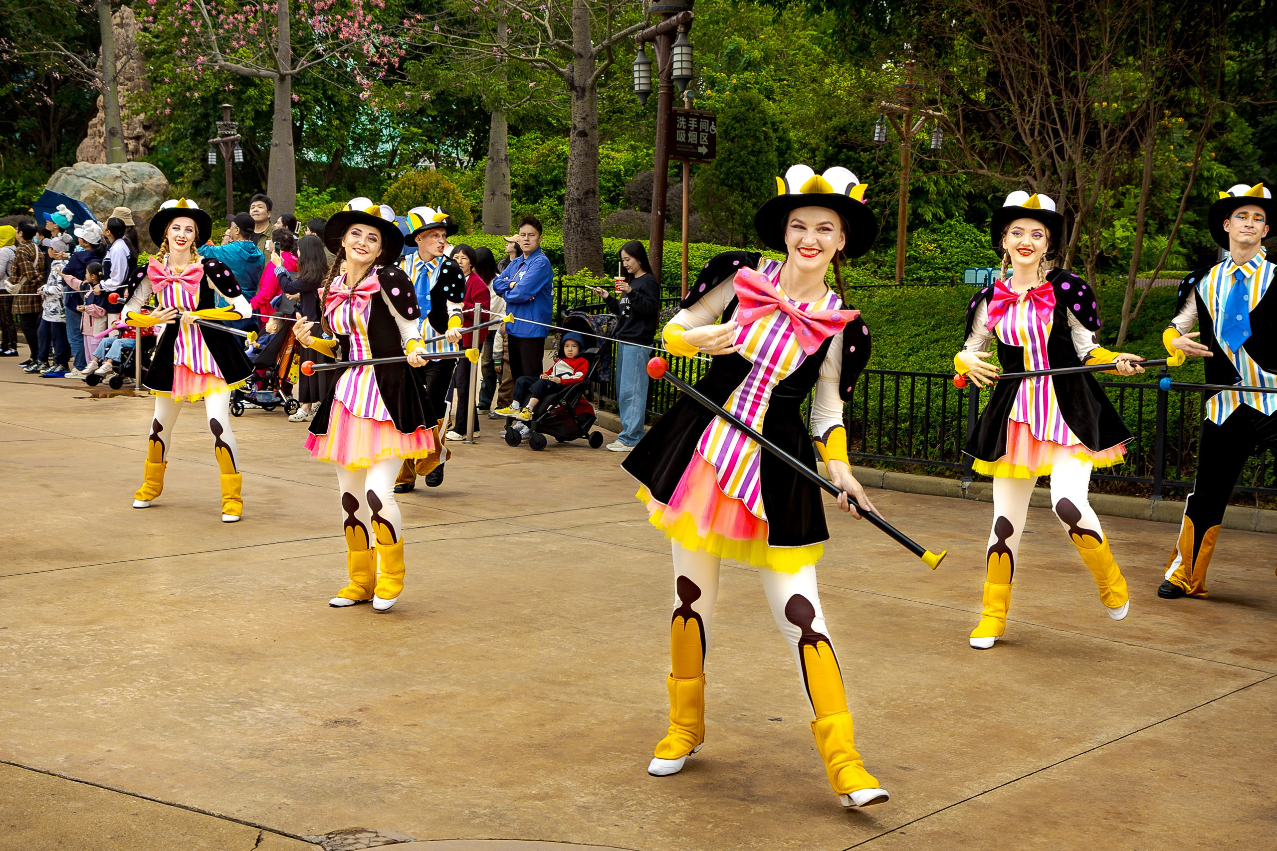Дневной парад новогодняя версия