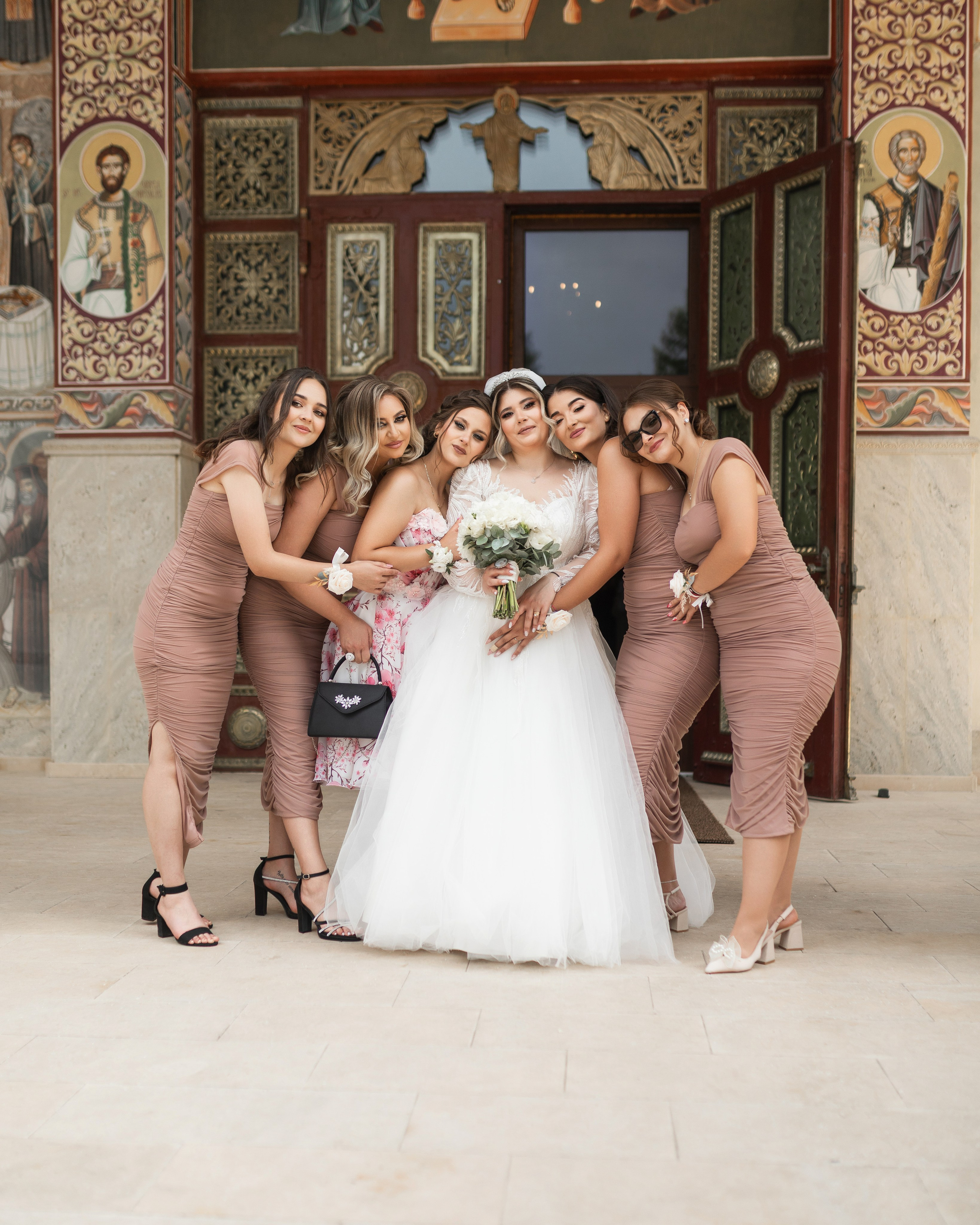 Oana & Andrei. Vlad Aconstantinesei Photographer