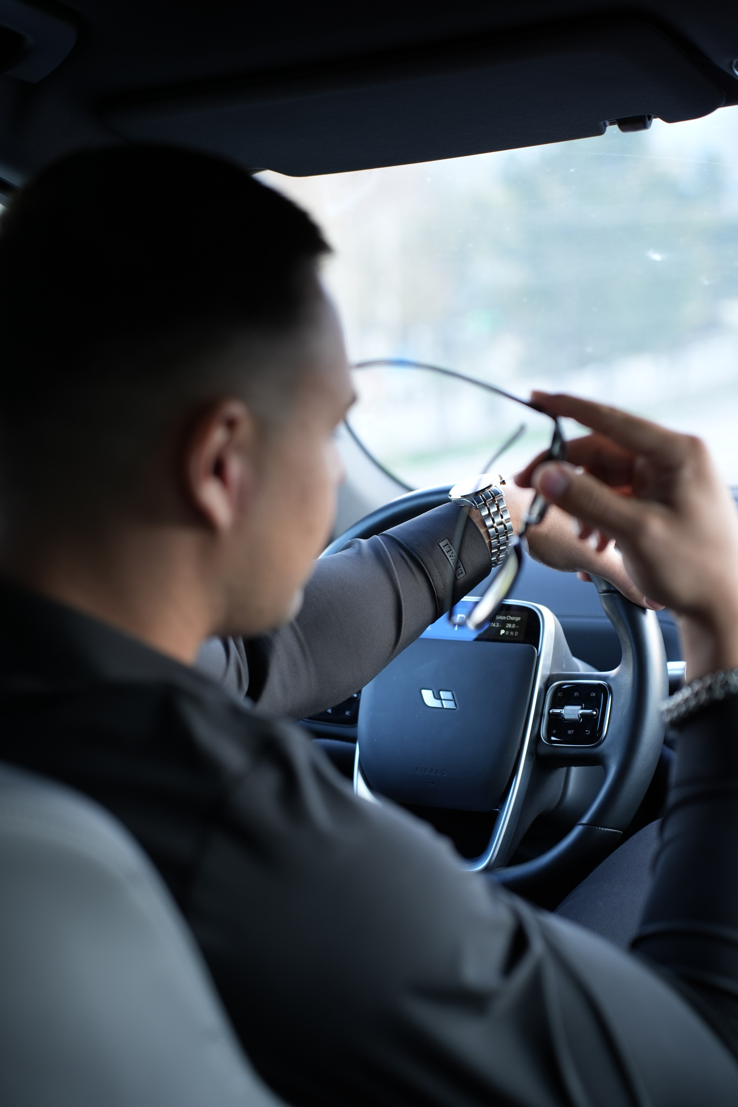 Цветокоррекция. Аяна Крапивкина — профессиональная ретушь и AI-визуал