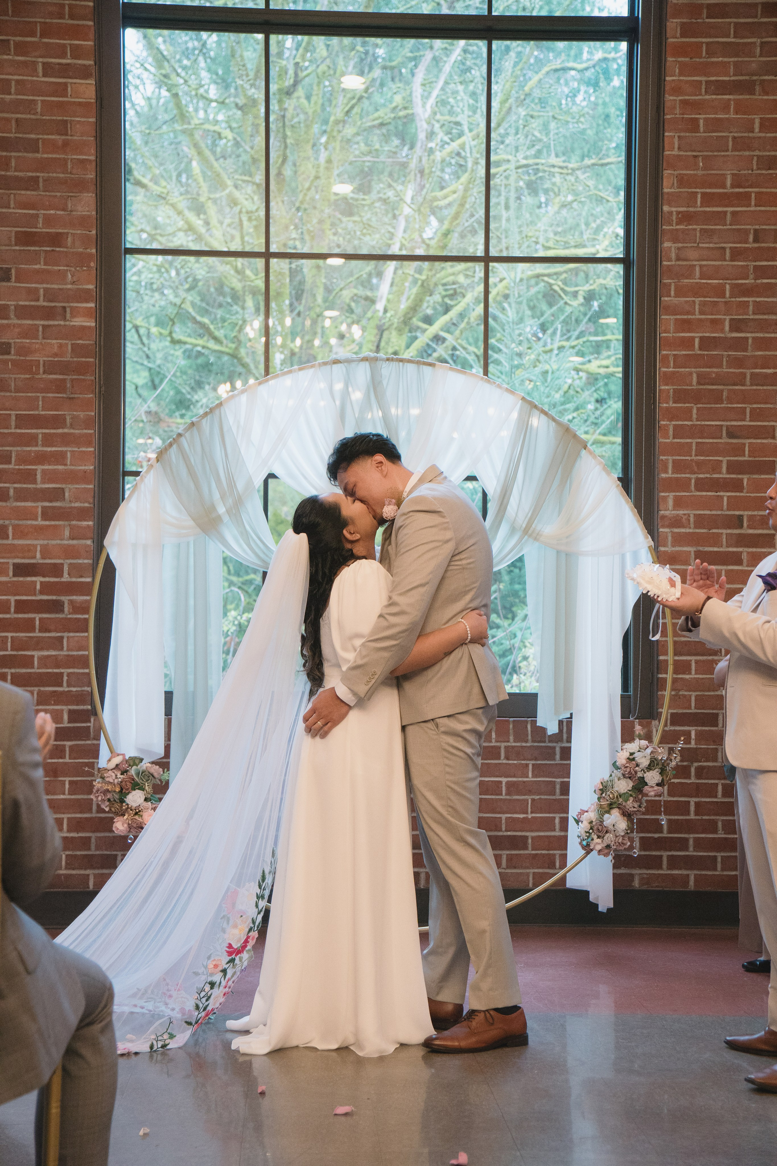 Julie and Metta | Full Wedding day. Photographer in Washington Sophia D