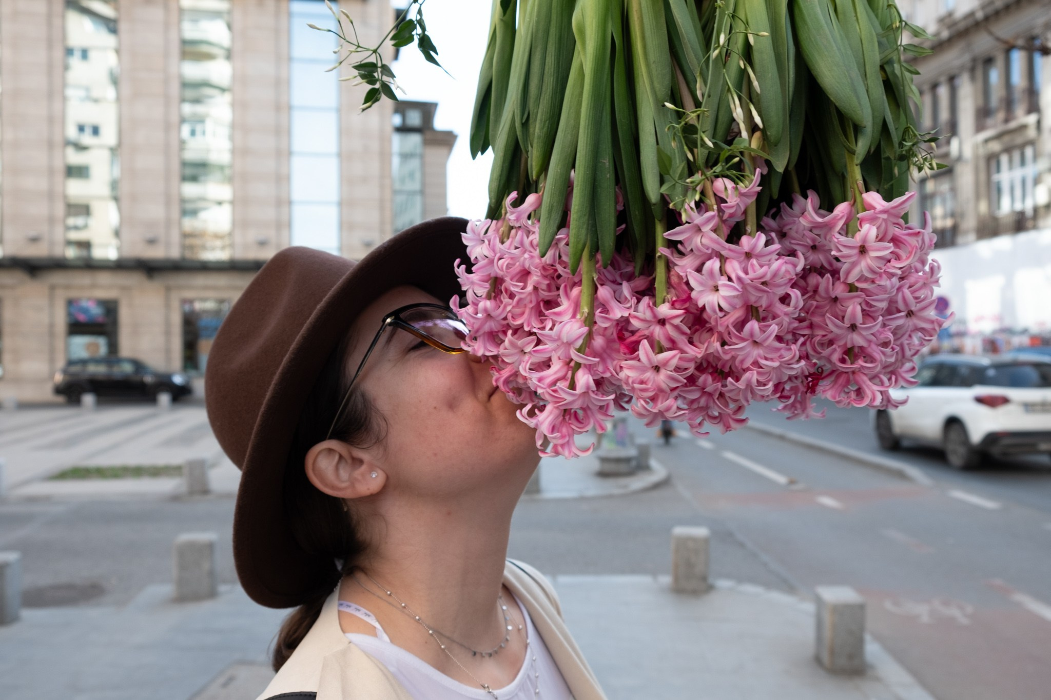 Color street. Humanistic street photographer in Bucharest