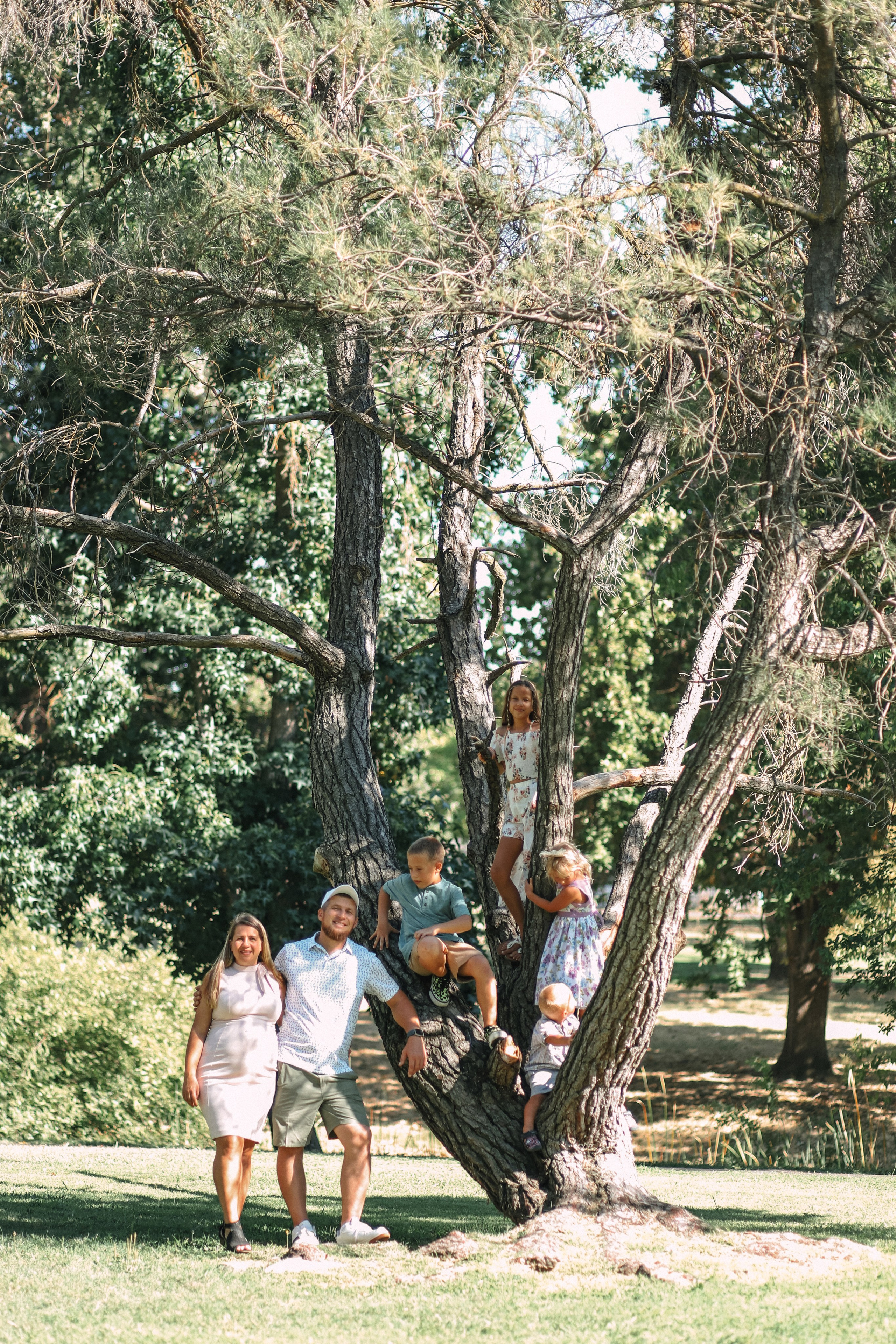 O + N + L + K + K + S. Photographer Inna Kalmykova