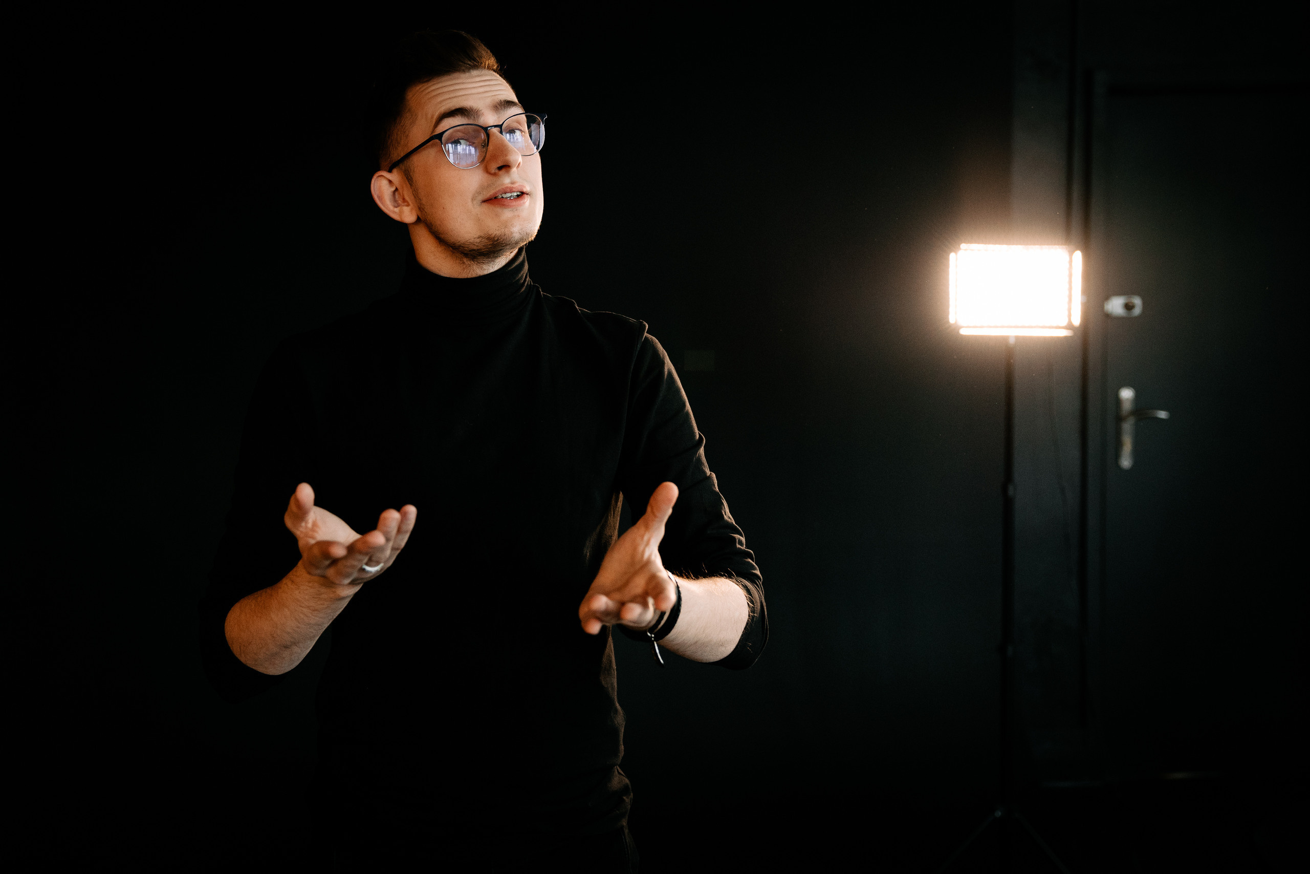 Mateusz. Fotograf Ślubny Warszawa - Sesje Biznesowe Rodzinne Eventy