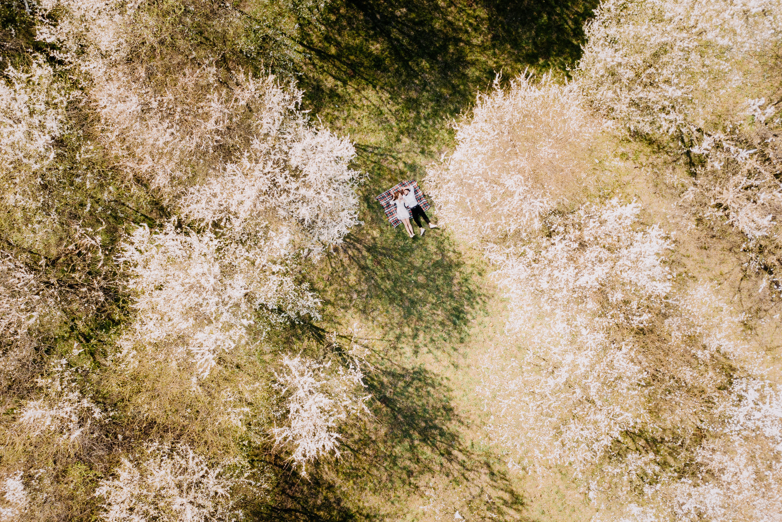 Julia ♡ Adrian. Fotograf Ślubny Warszawa - Sesje Biznesowe Rodzinne Eventy