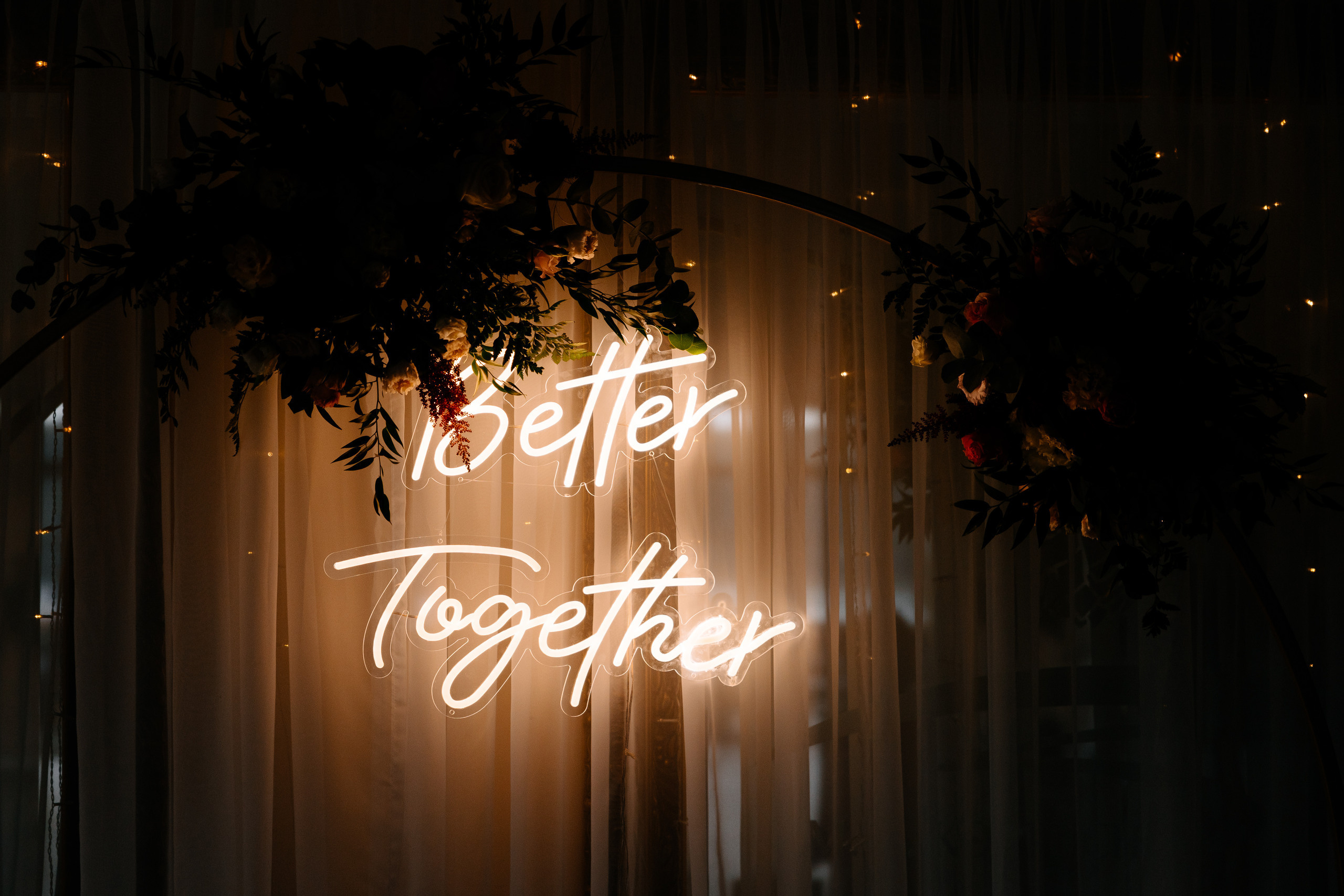 Impreza & Wesele • [ Szpakowicz-studio.pl ]. Fotograf Ślubny Warszawa - Sesje Biznesowe Rodzinne Eventy