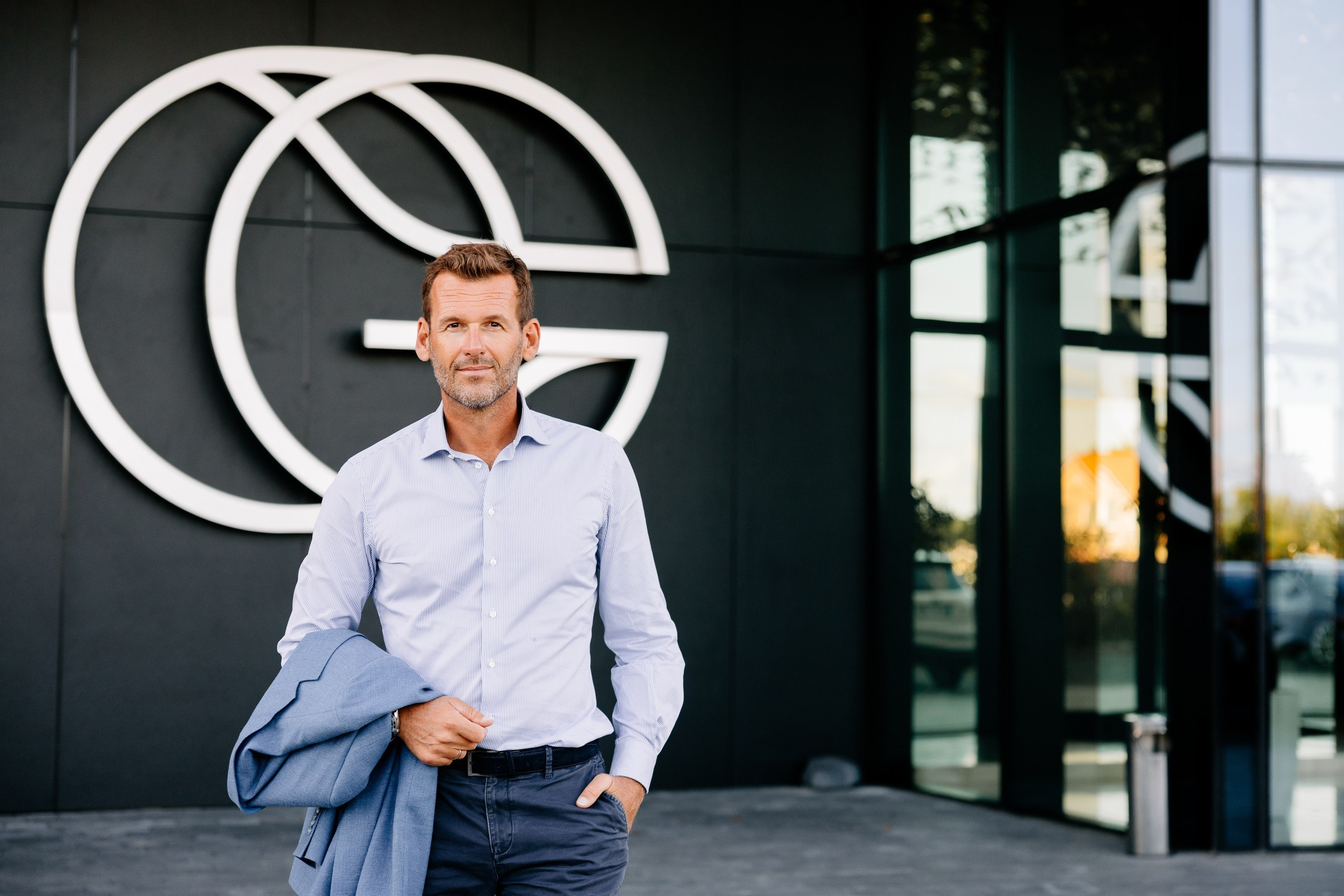 Dekpol Developer - Sesja Biznesowa dla Mateusza Kusznierewicza. Fotograf Ślubny Warszawa - Sesje Biznesowe Rodzinne Eventy