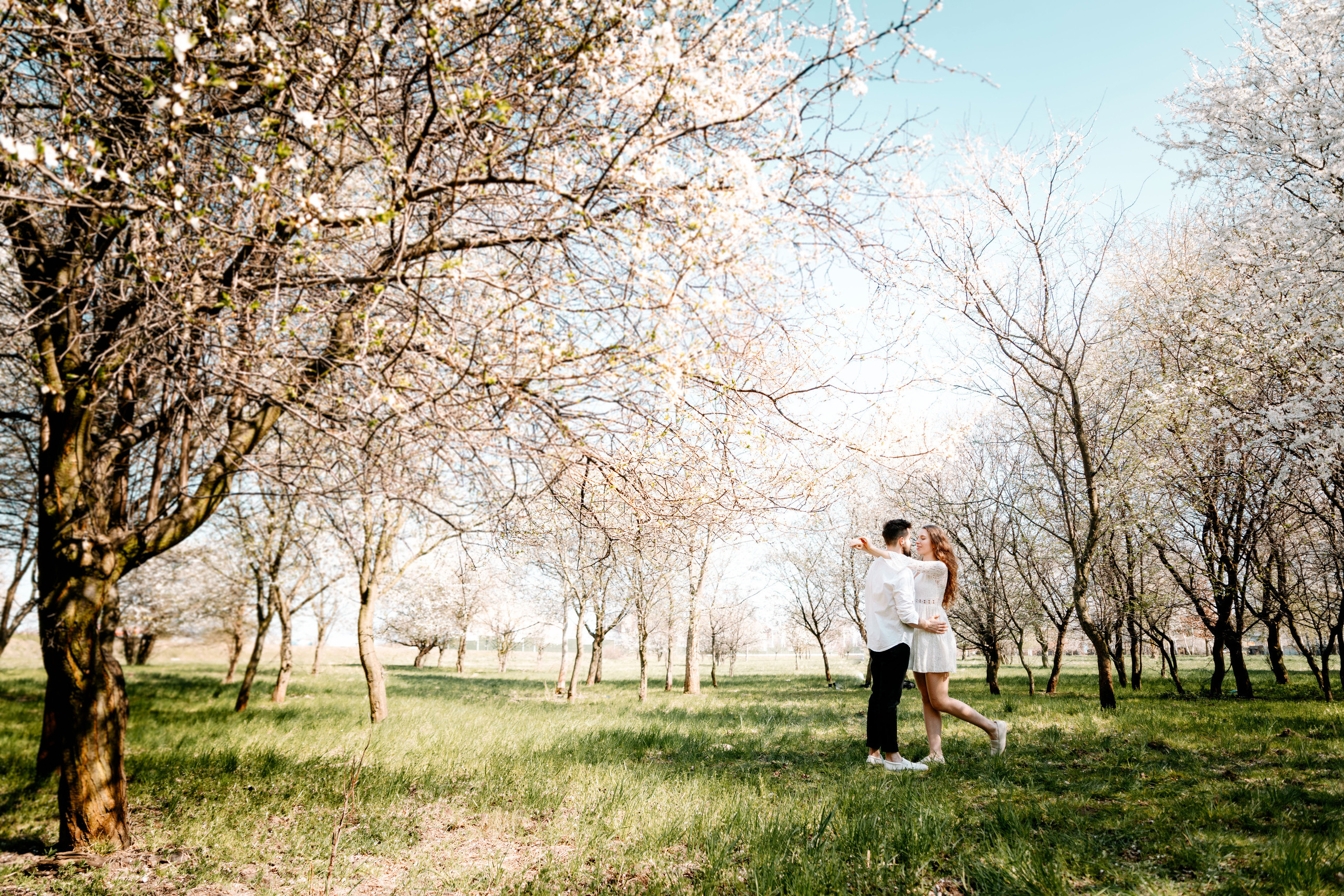 Julia ♡ Adrian. Fotograf Ślubny Warszawa - Sesje Biznesowe Rodzinne Eventy