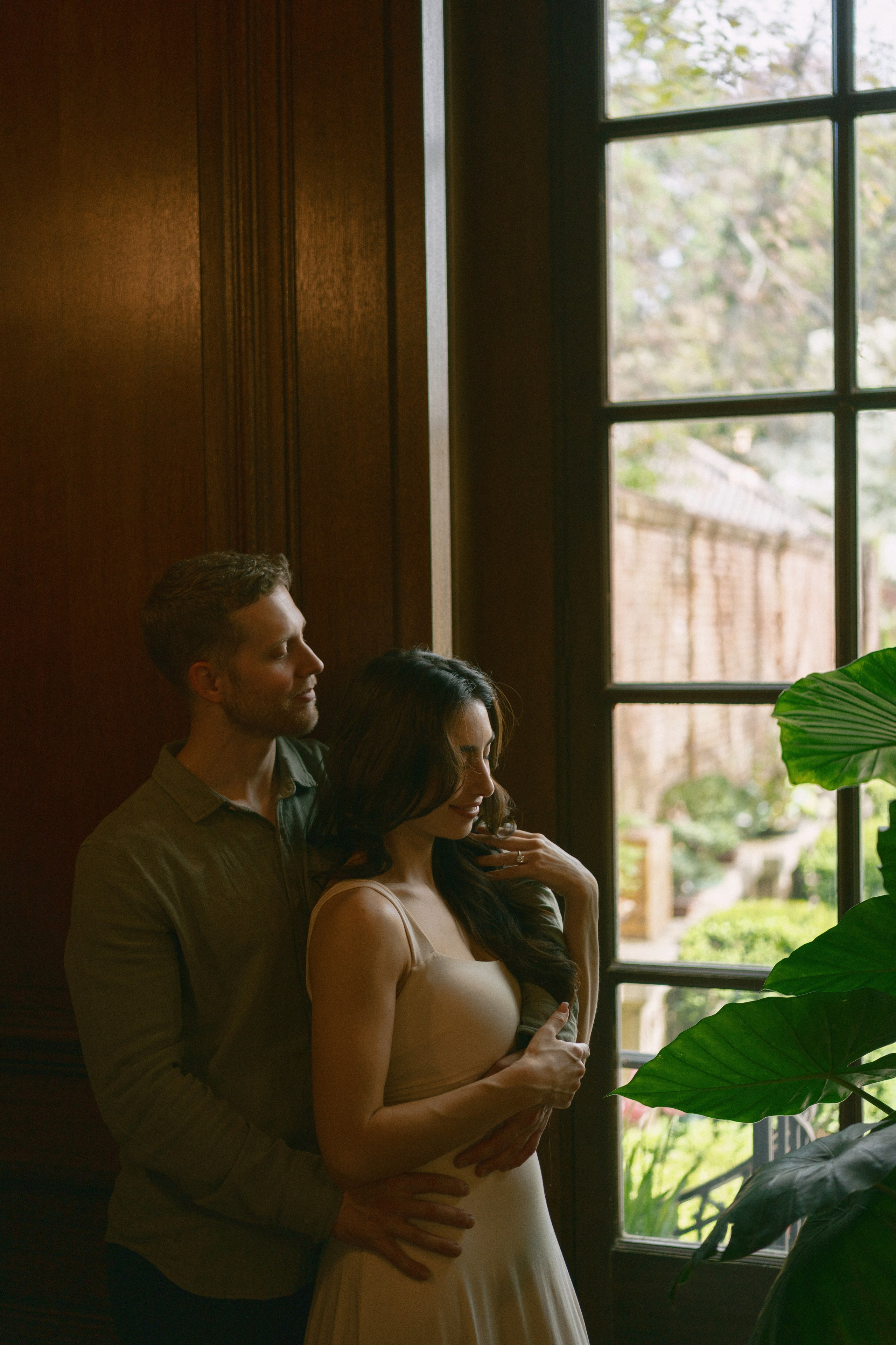 Engagement at Filoli Historic House & World-Class Garden. Wedding Photography & Videography Team in California, Los Angeles, San Francisco, San Diego and Travel