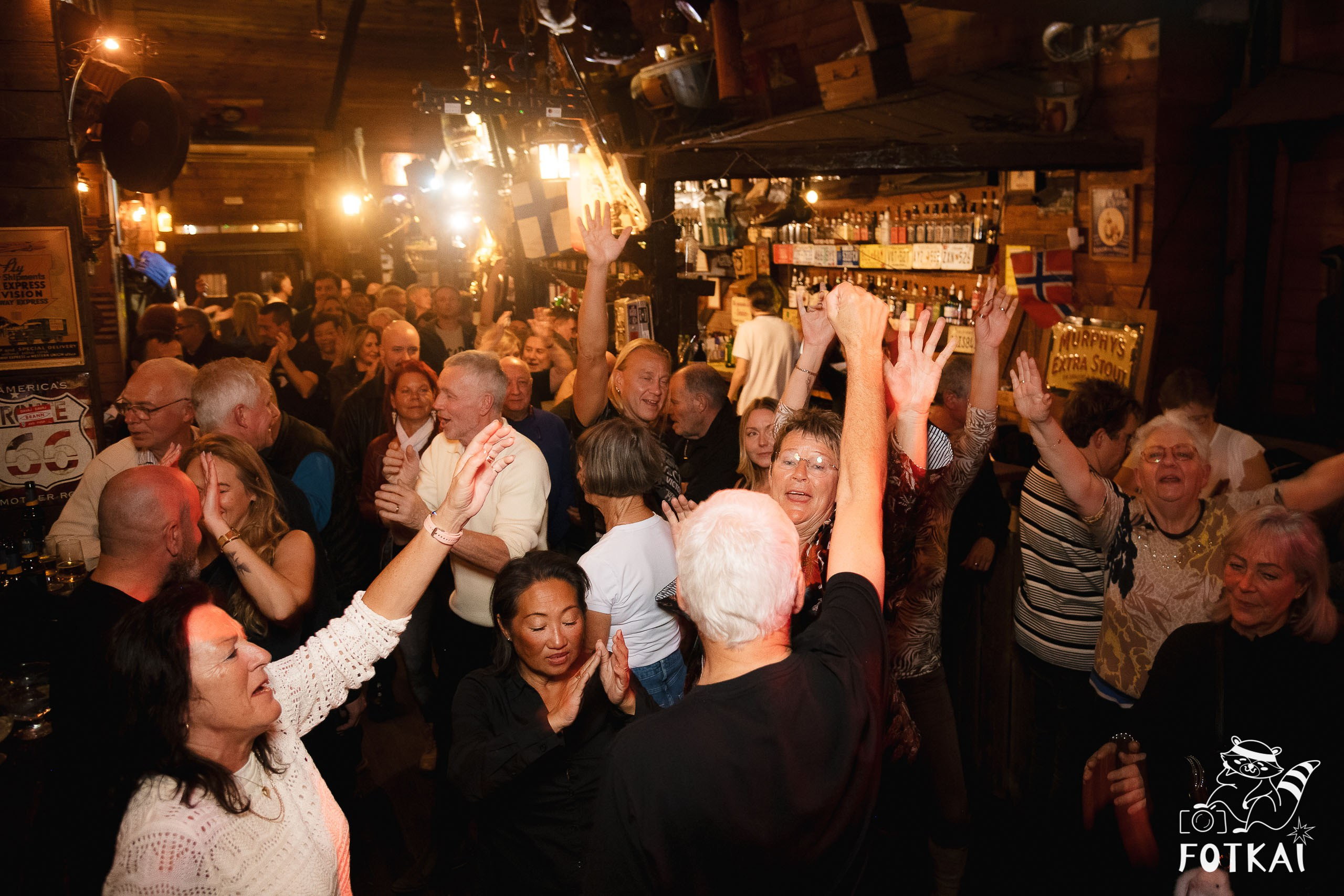 The Galaxy’s live at El Paso Bar Torrevieja: concert photo report | FOTKAI