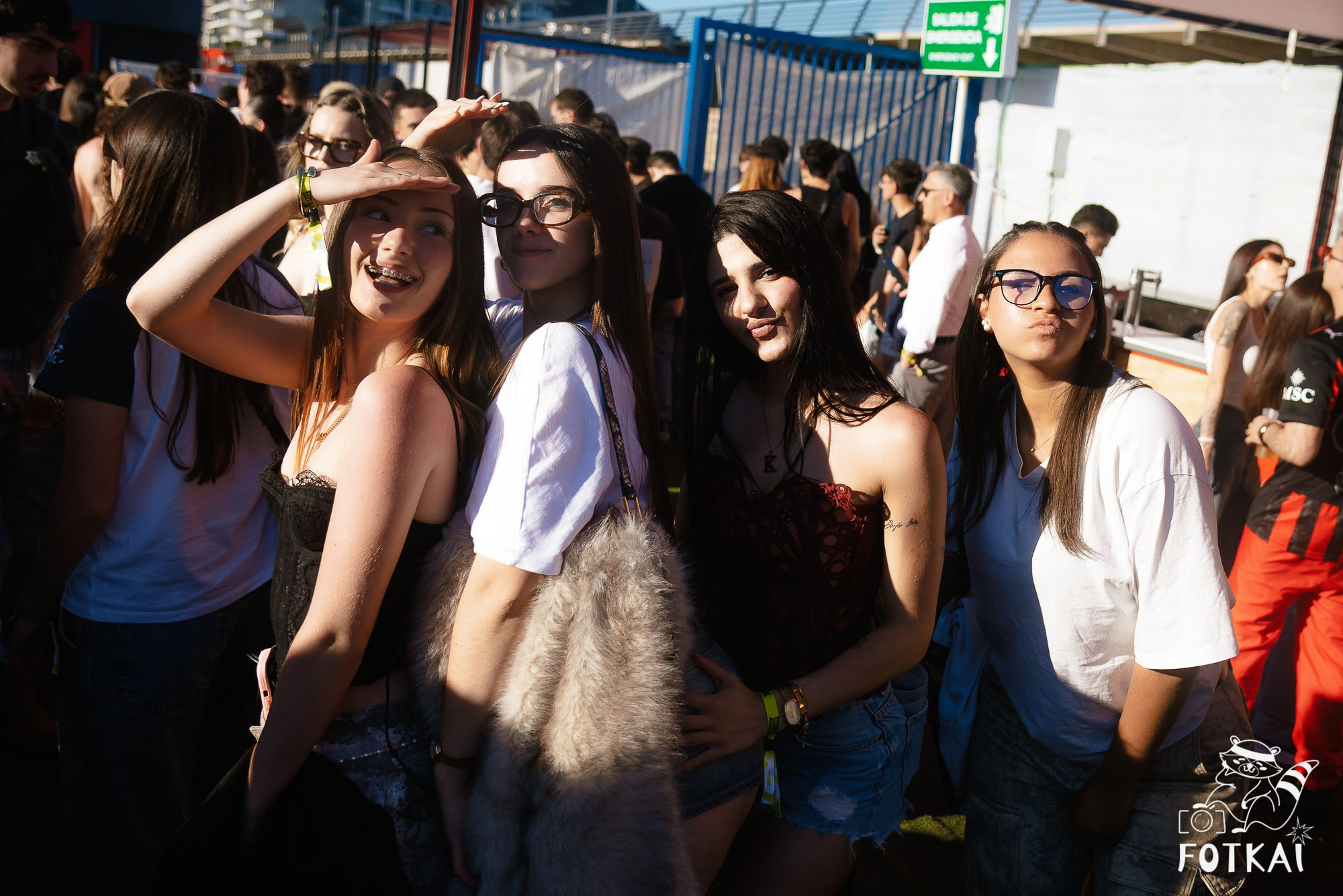 Costa Sonora 2026 Alicante Día 1 Fotos — encuéntrate en fotos y busca amigos del festival | FOTKAI