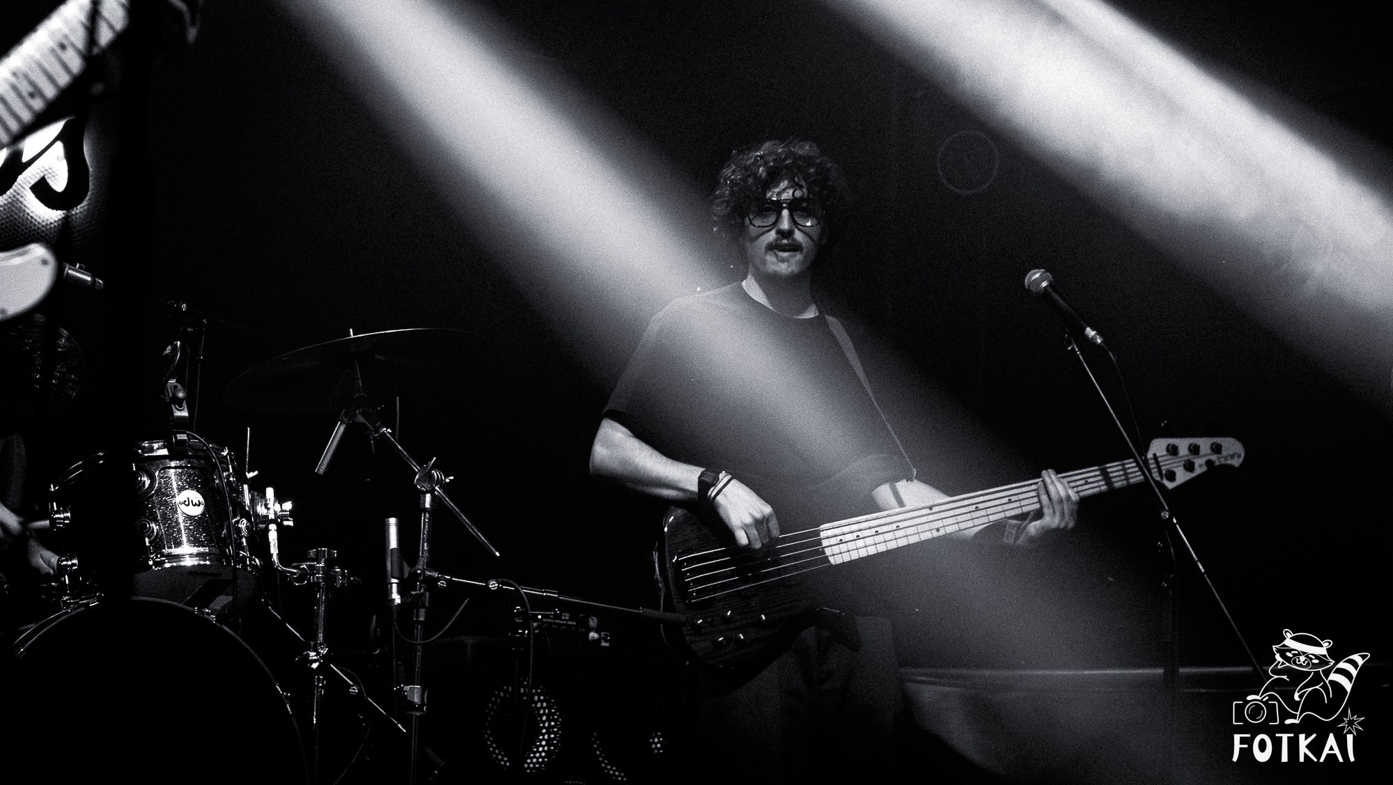 GINEL en Sala Villanos Madrid — Fotos del concierto, presentación Borde Vivo 2026 | FOTKAI