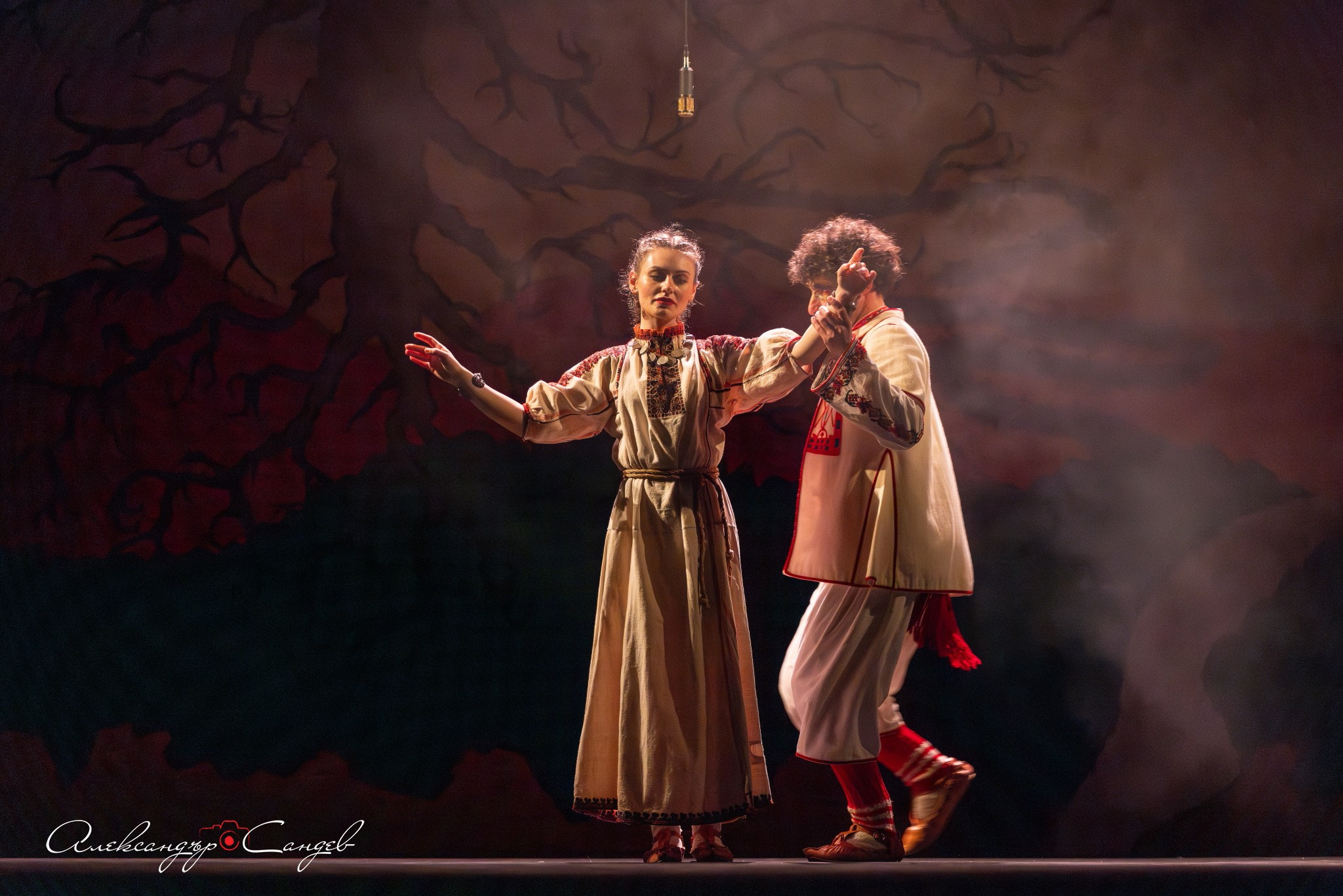 „Змейова сватба“, спектакъл на представителен ансамбъл „Шевица“ - 28.03.2026 -. Александър Сандев - website