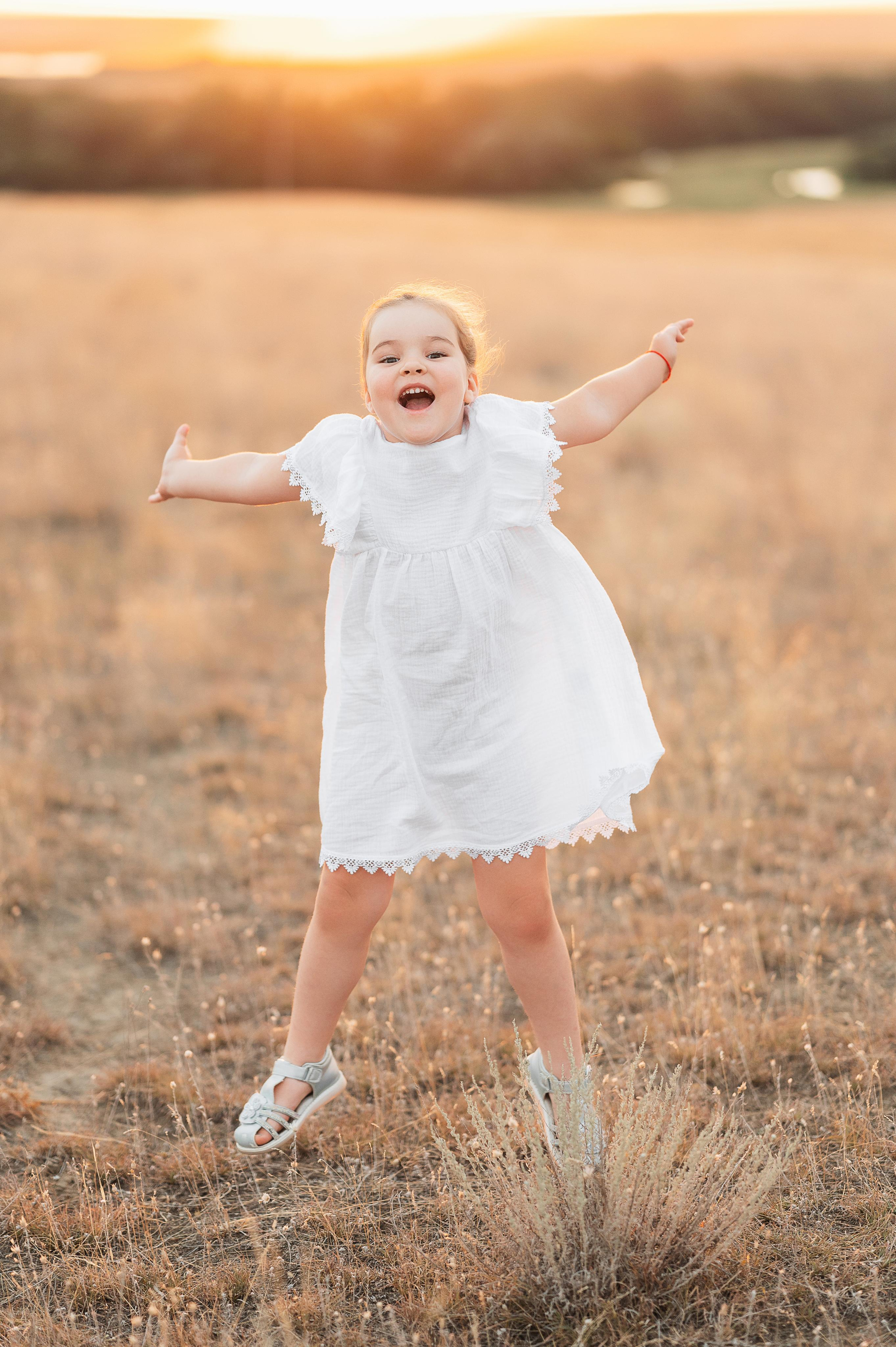 Юра Мария Ника и Кира. Свадебный фотограф Карасов Анатолий на КМВ и весь Ставропольский край
