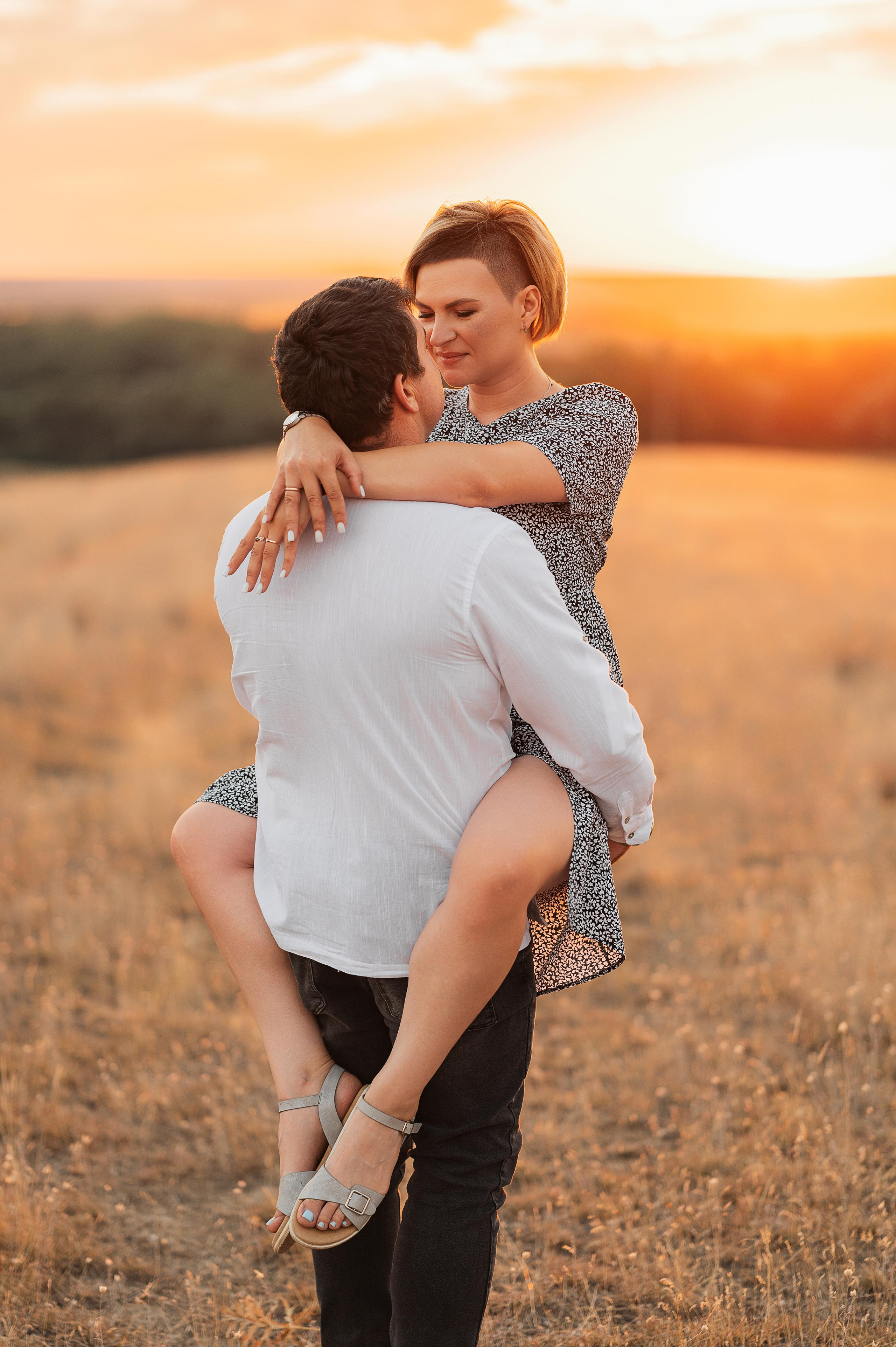 Юра Мария Ника и Кира. Свадебный фотограф Карасов Анатолий на КМВ и весь Ставропольский край