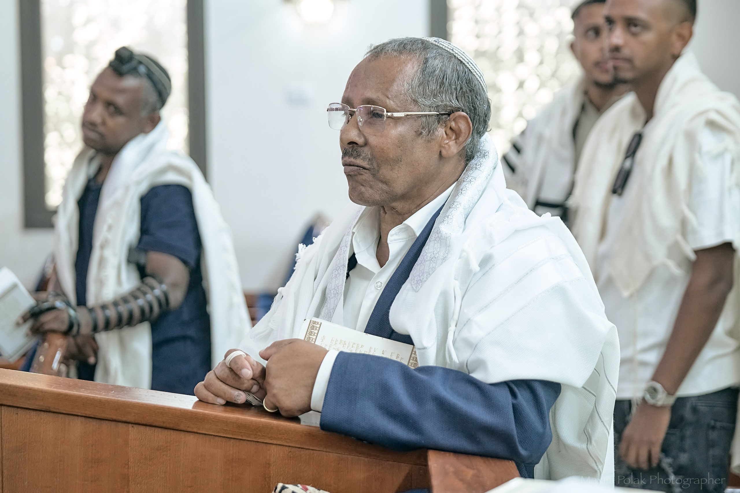 E S T E R. Middle East Photo Agency — Photography & Event Magnets — סוכנות צילום והדפסת מגנטים לאירועים