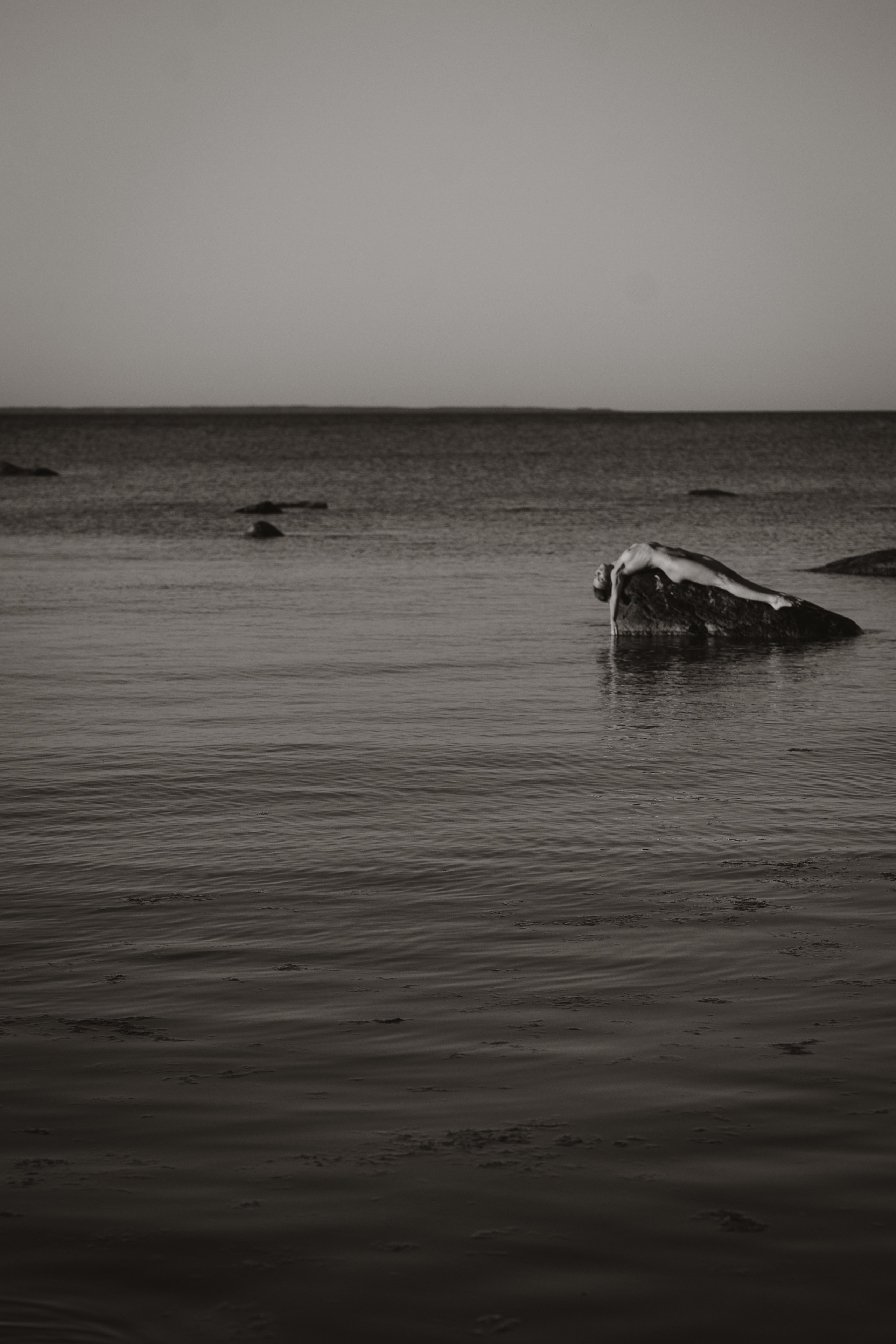 The water and salt that built her. Anna Chekryshova — Authorial Portrait Photographer in Tallinn