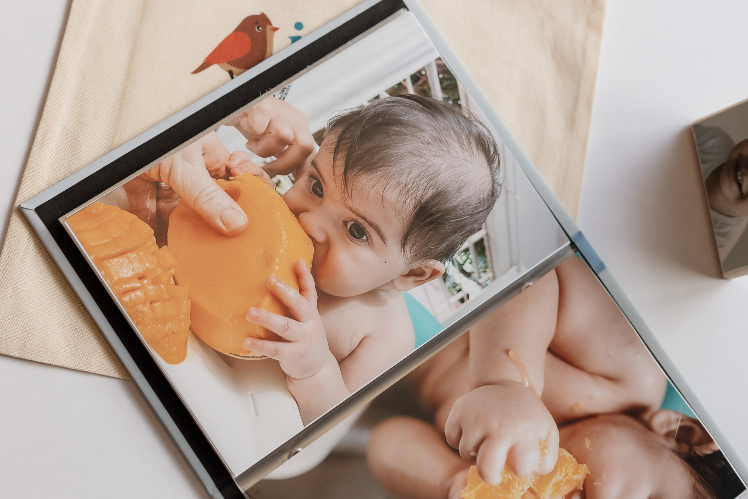 Álbum retrô para guardar memórias de forma simples e afetiva